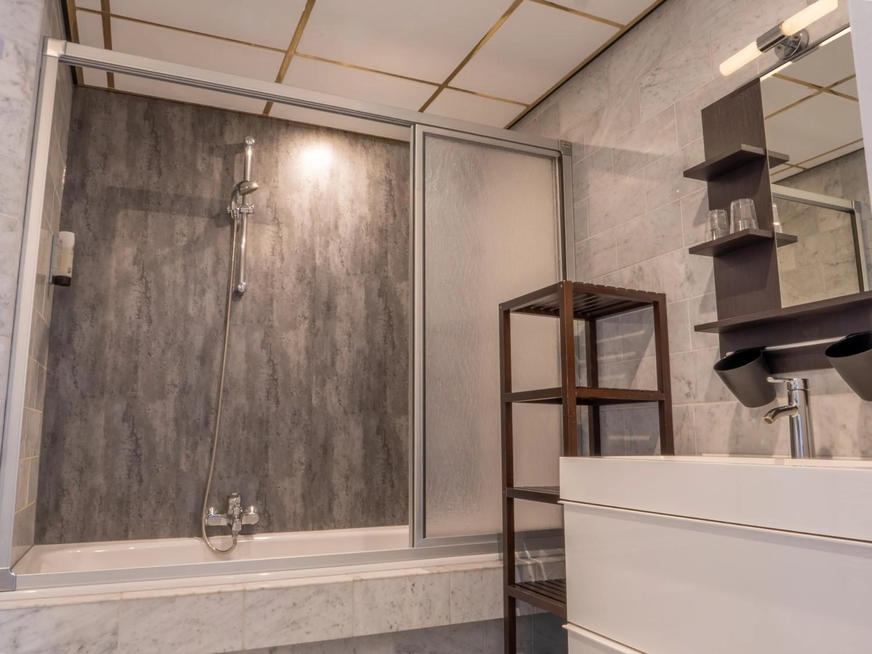 Bathroom in Heeren van Noortwyck