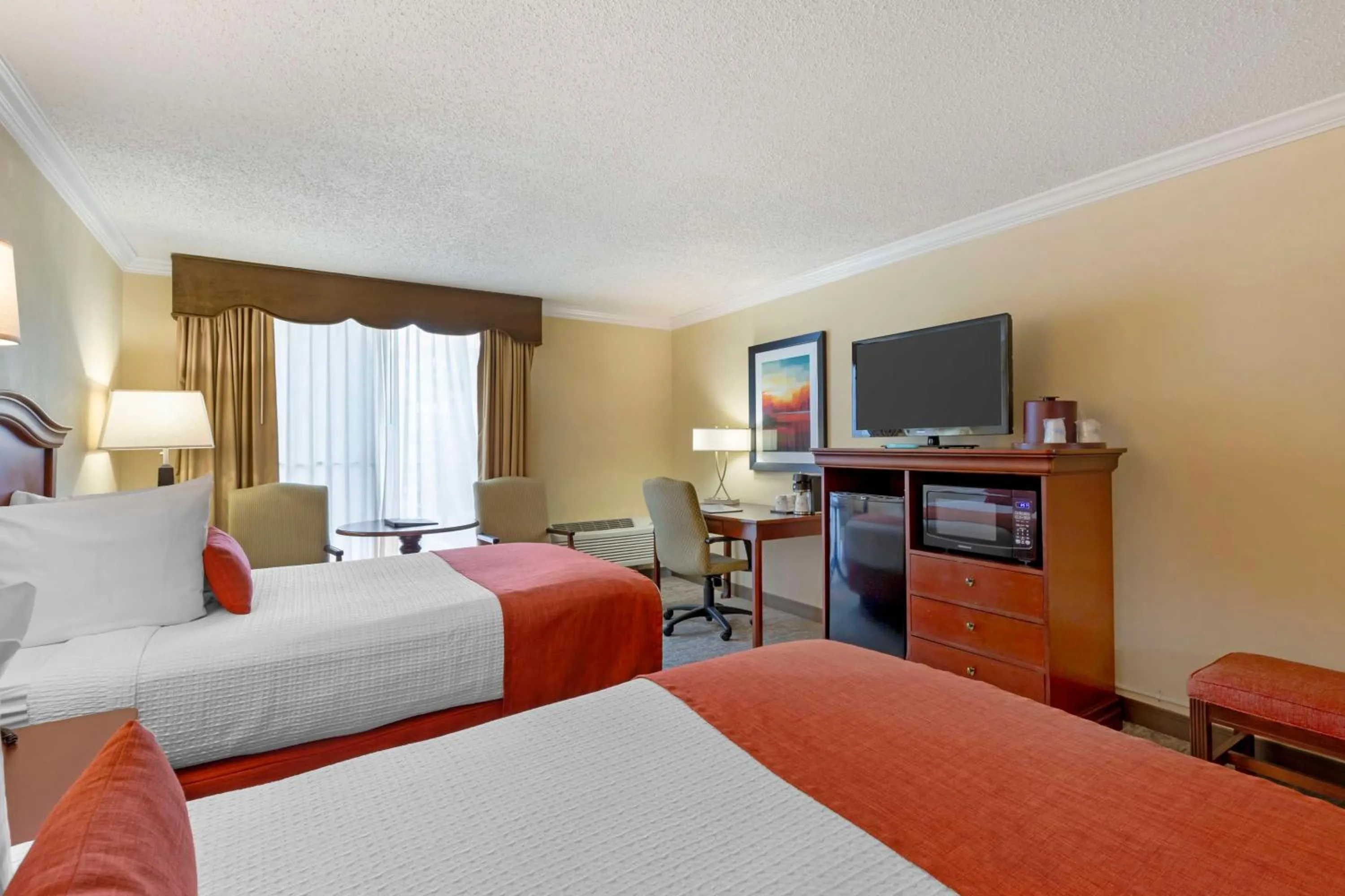 Bedroom, Bed in Best Western Plus Burlington