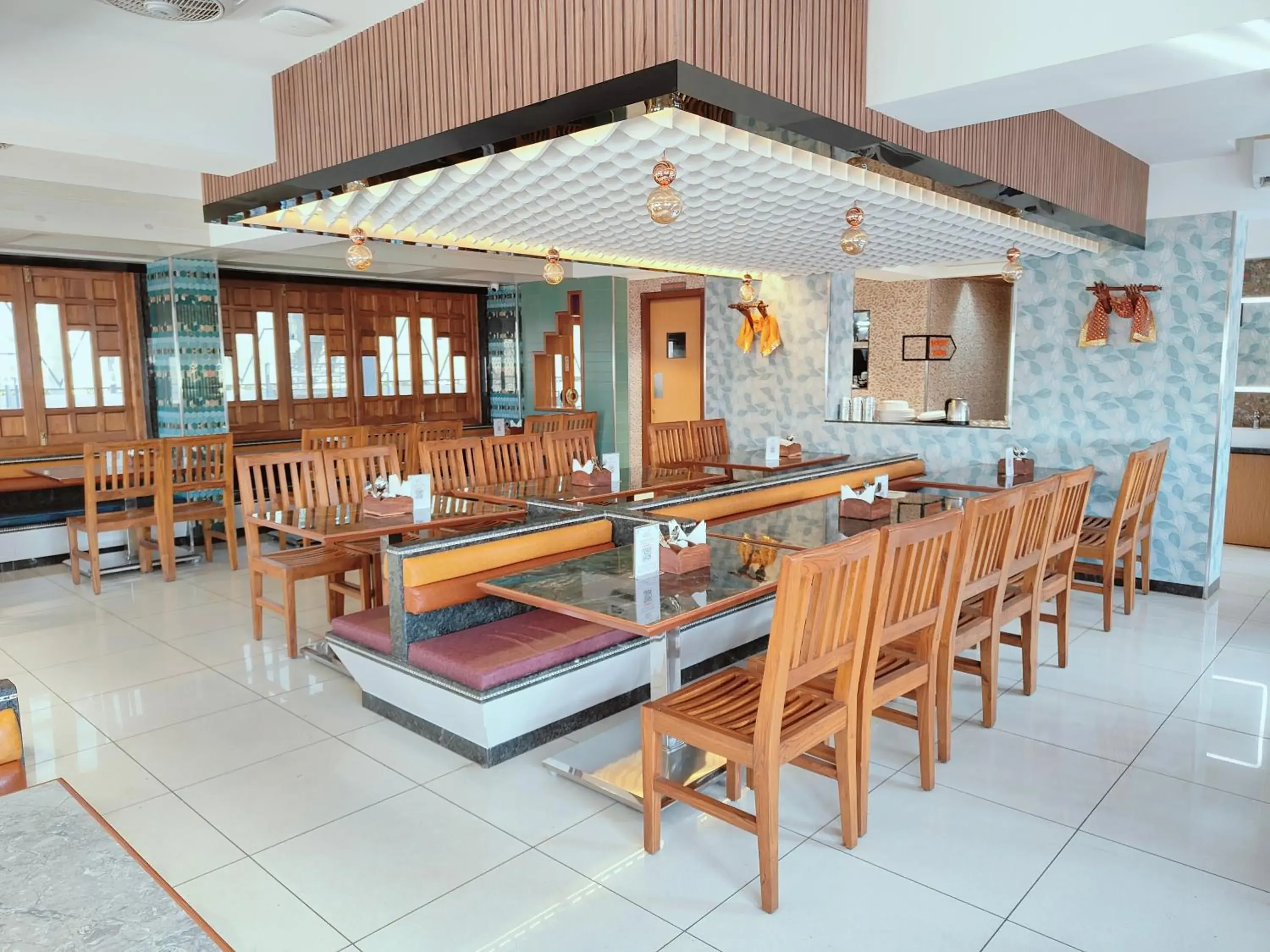 Restaurant/places to eat in Vav Residency Restaurant/places to eat in Vav Residency