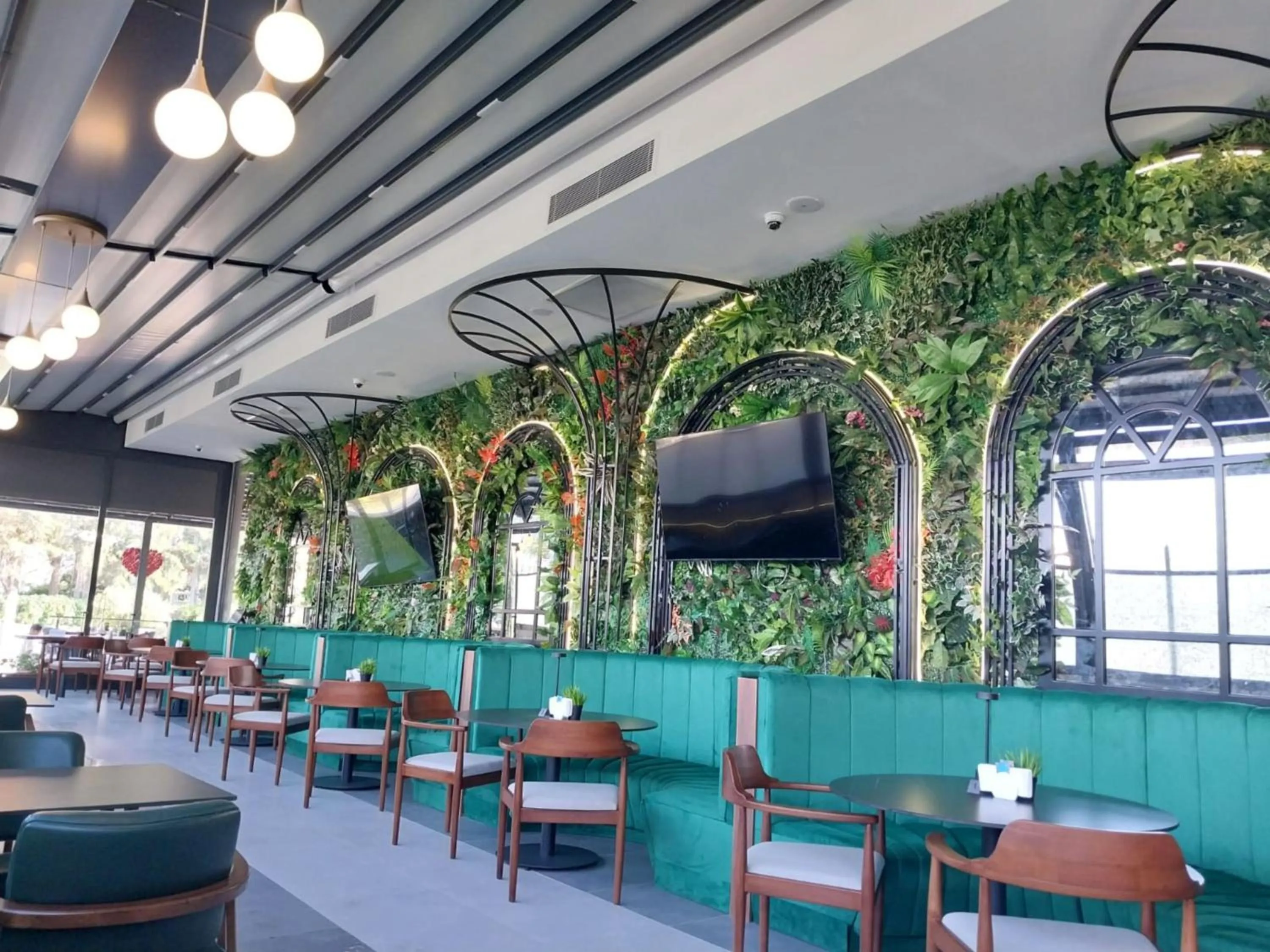 Restaurant/places to eat in Alice Hotel Antalya