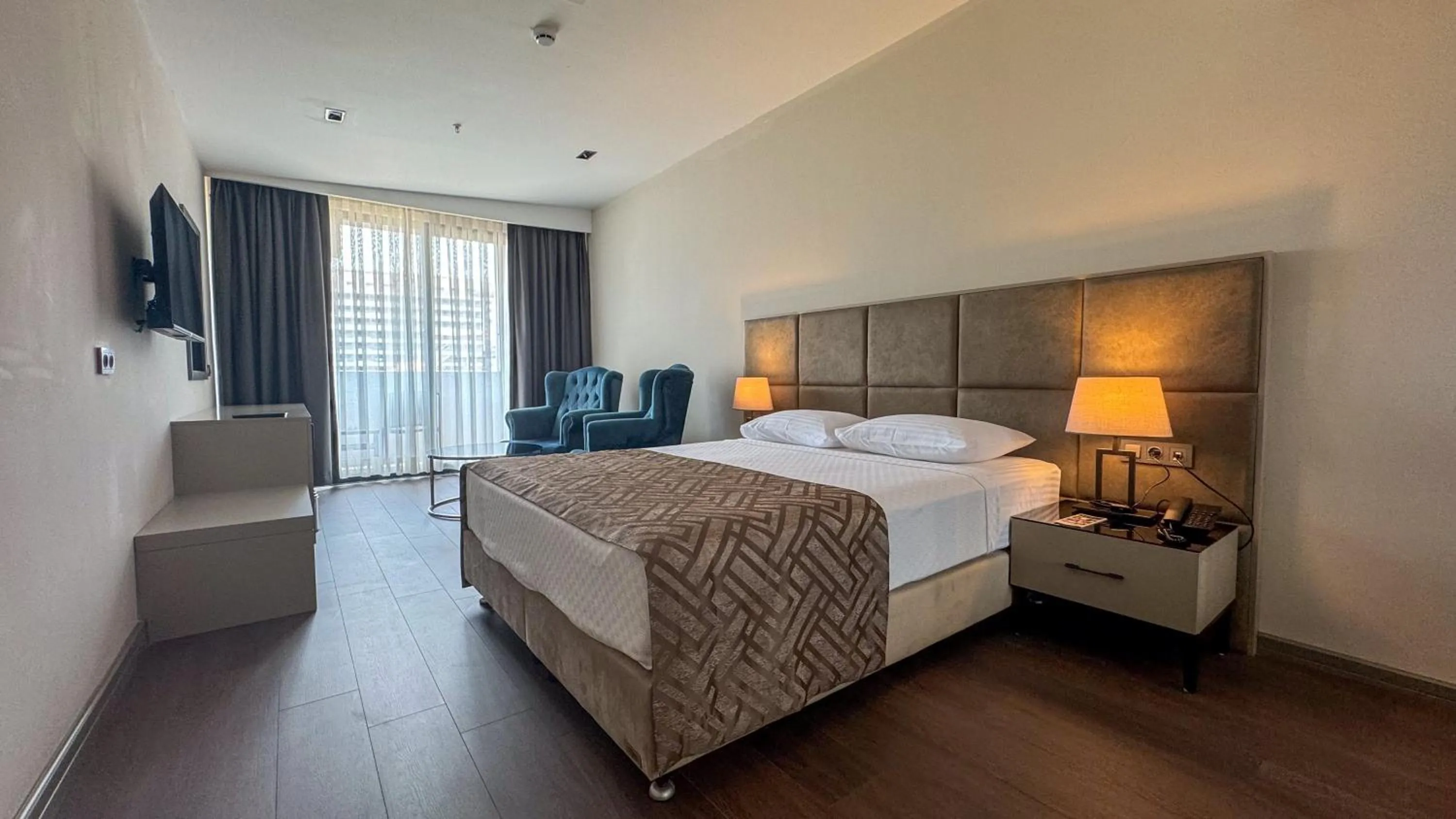 Family in Alice Hotel Antalya