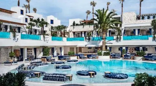 Palms Place Hotel StripView with Open Balcony -23 Palms Place Hotel StripView with Open Balcony -23