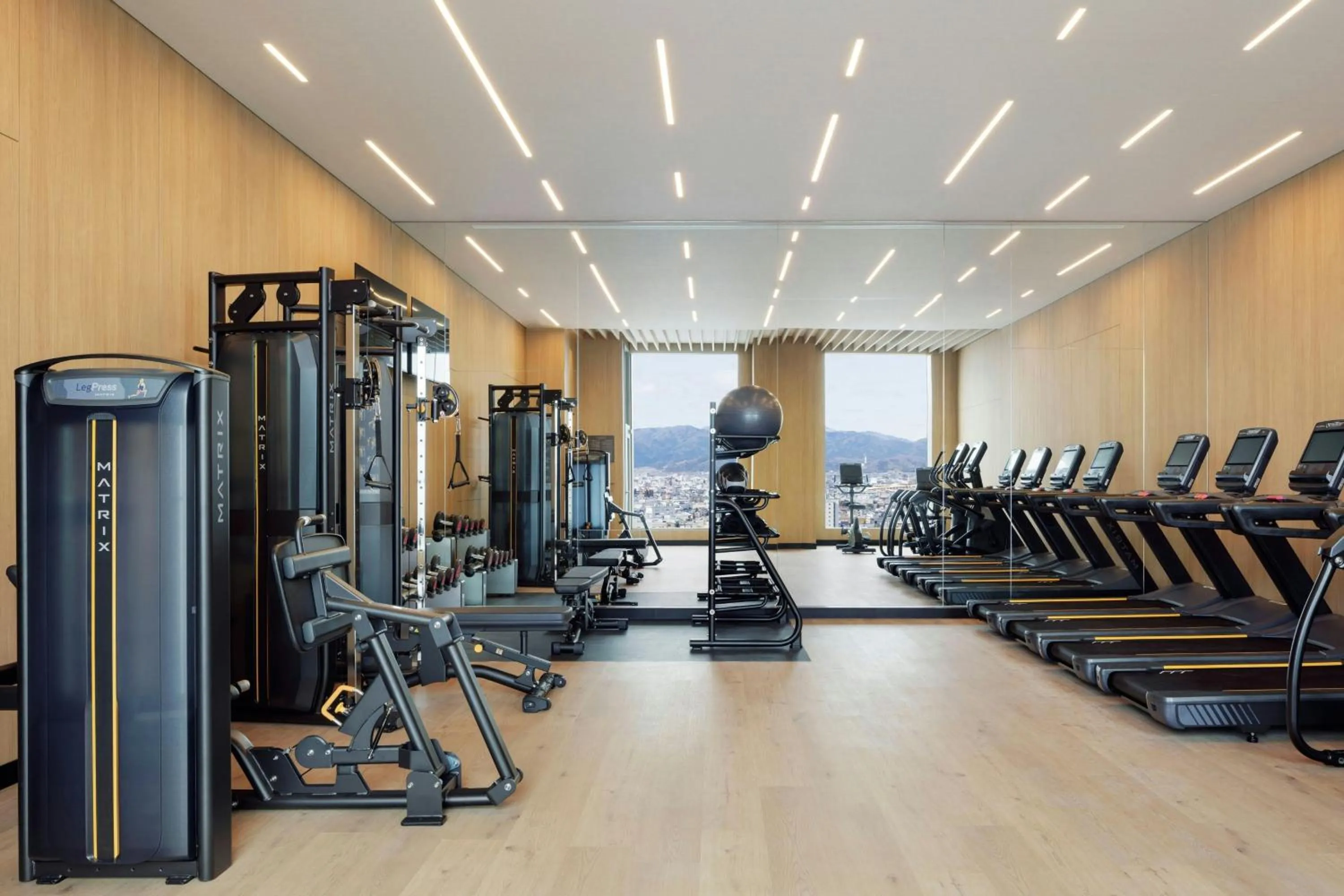 Fitness centre/facilities in Courtyard by Marriott Fukui