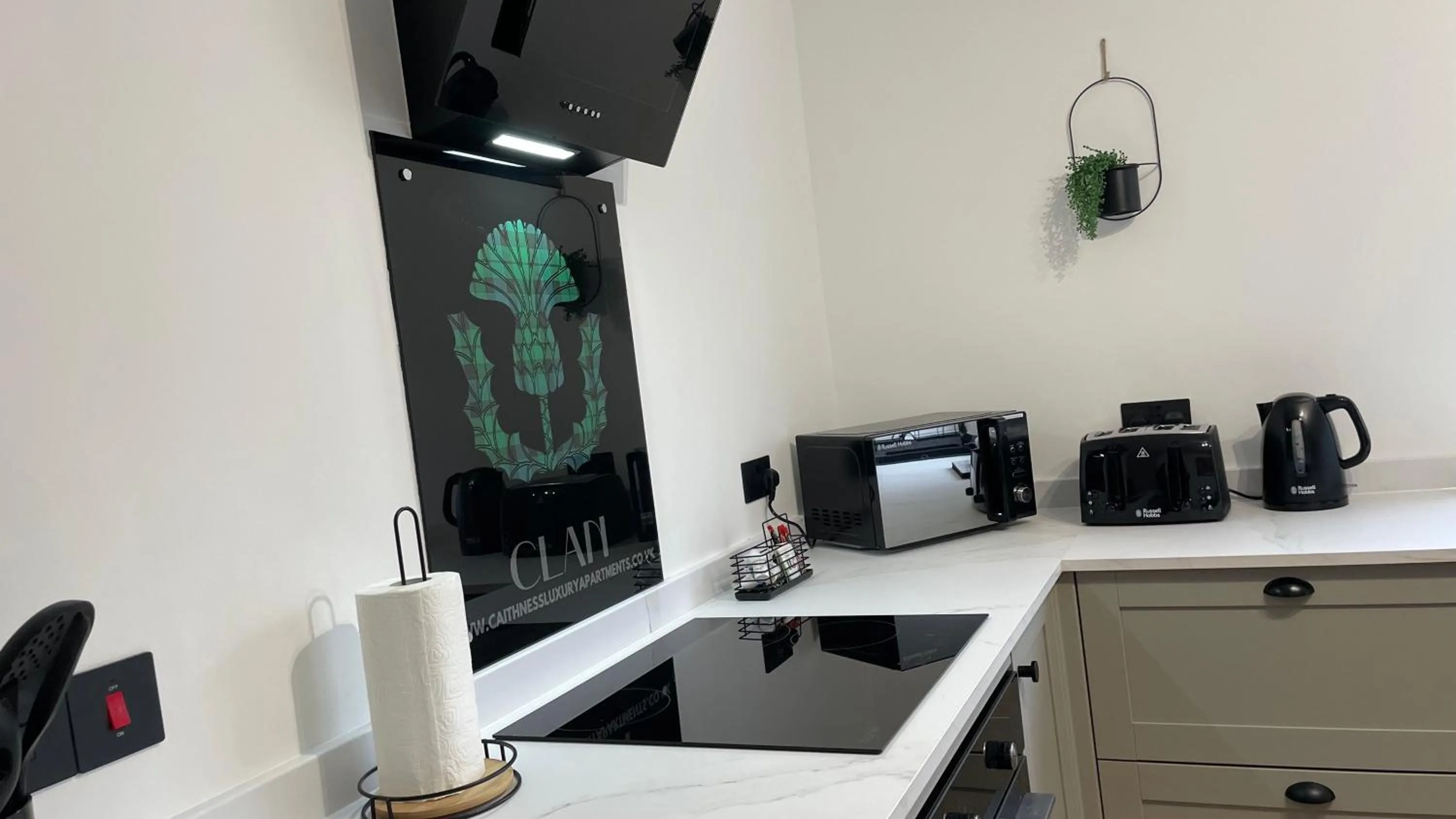 Coffee/tea facilities in Braeview - by Caithness Luxury Apartments NC500 - 3 Bedroom Luxury holiday home - Sleeps Work teams upto 3 & holiday makers upto 5