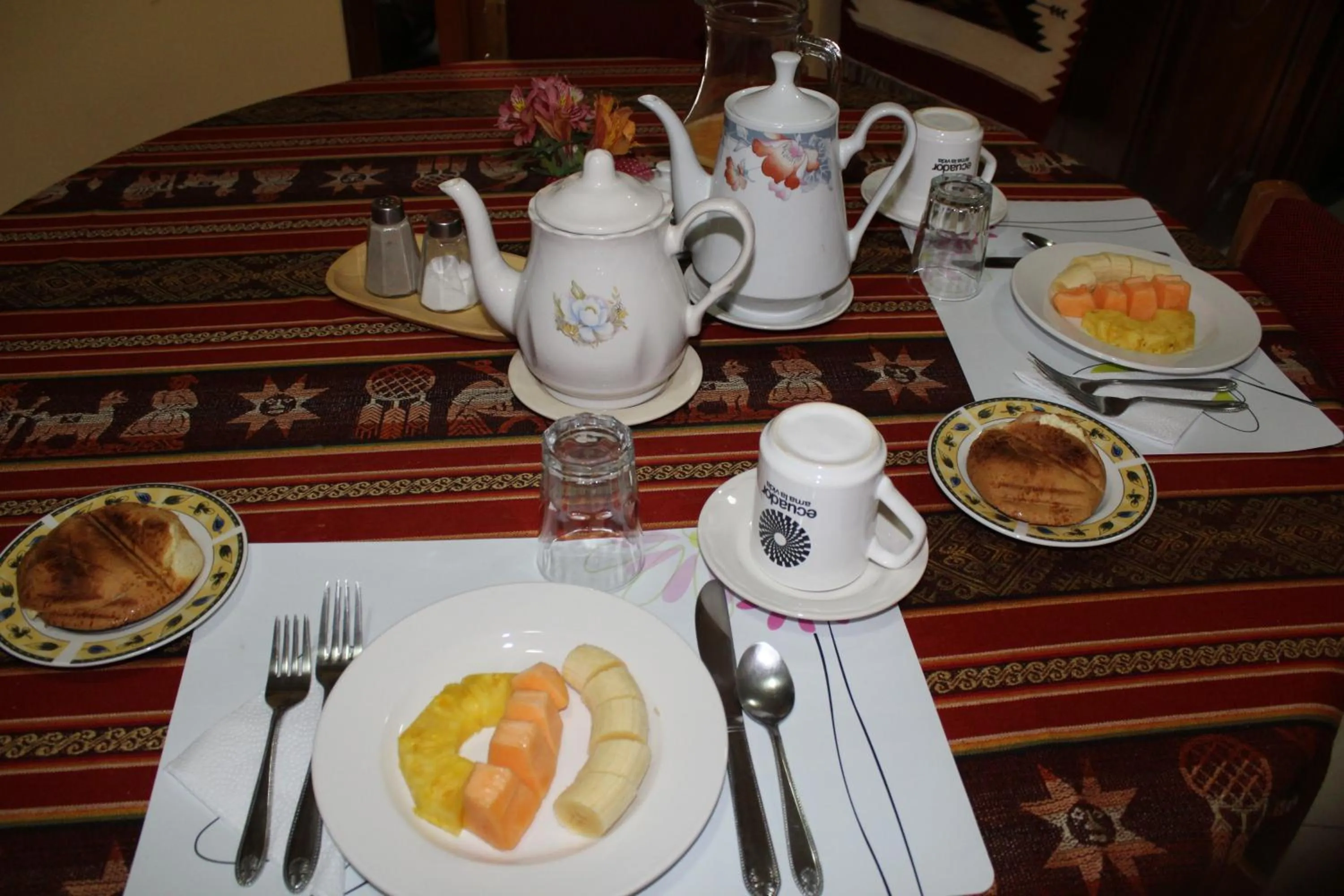 American breakfast in Casa de Luis