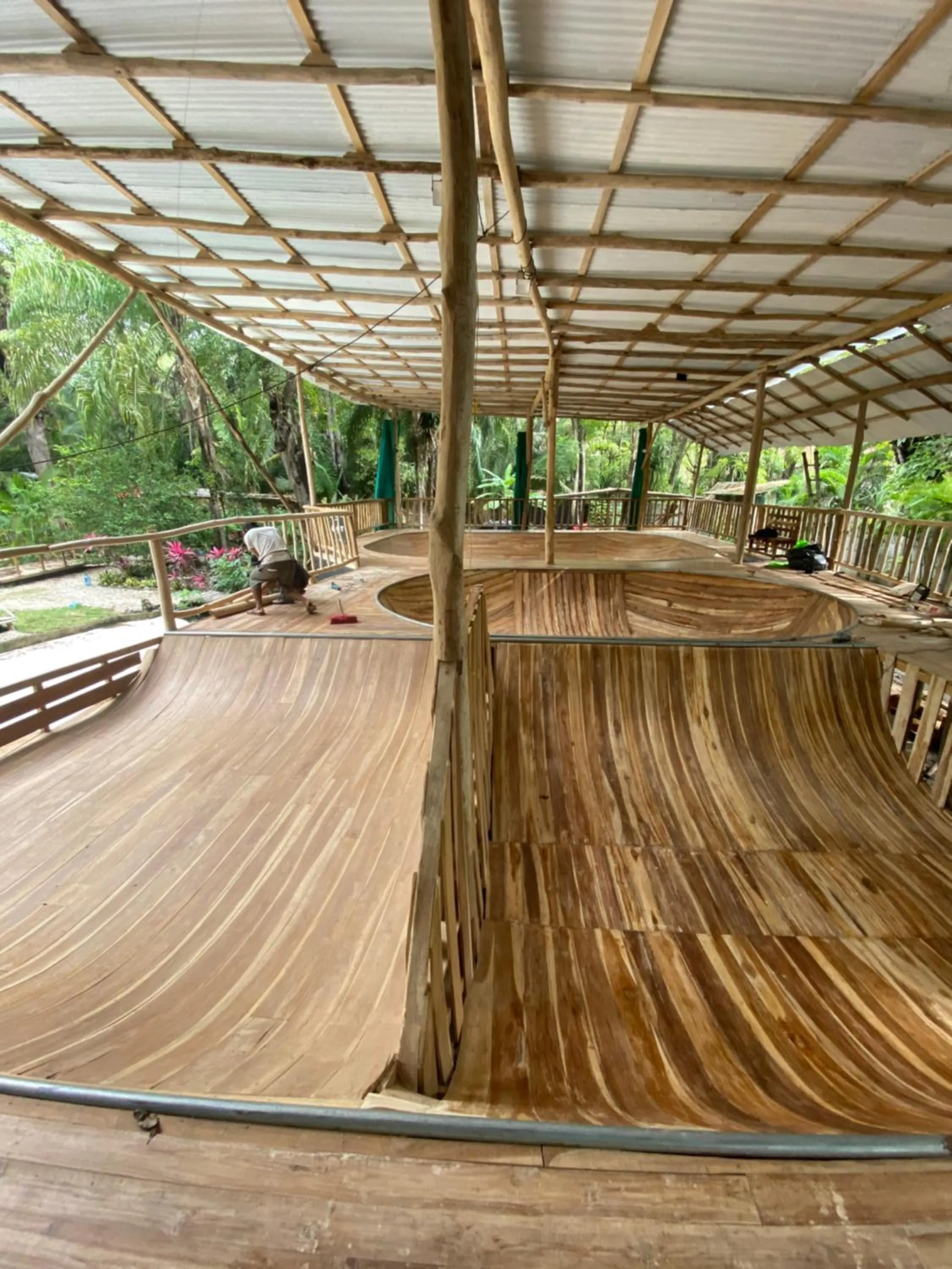 Pacifica Surf Studios