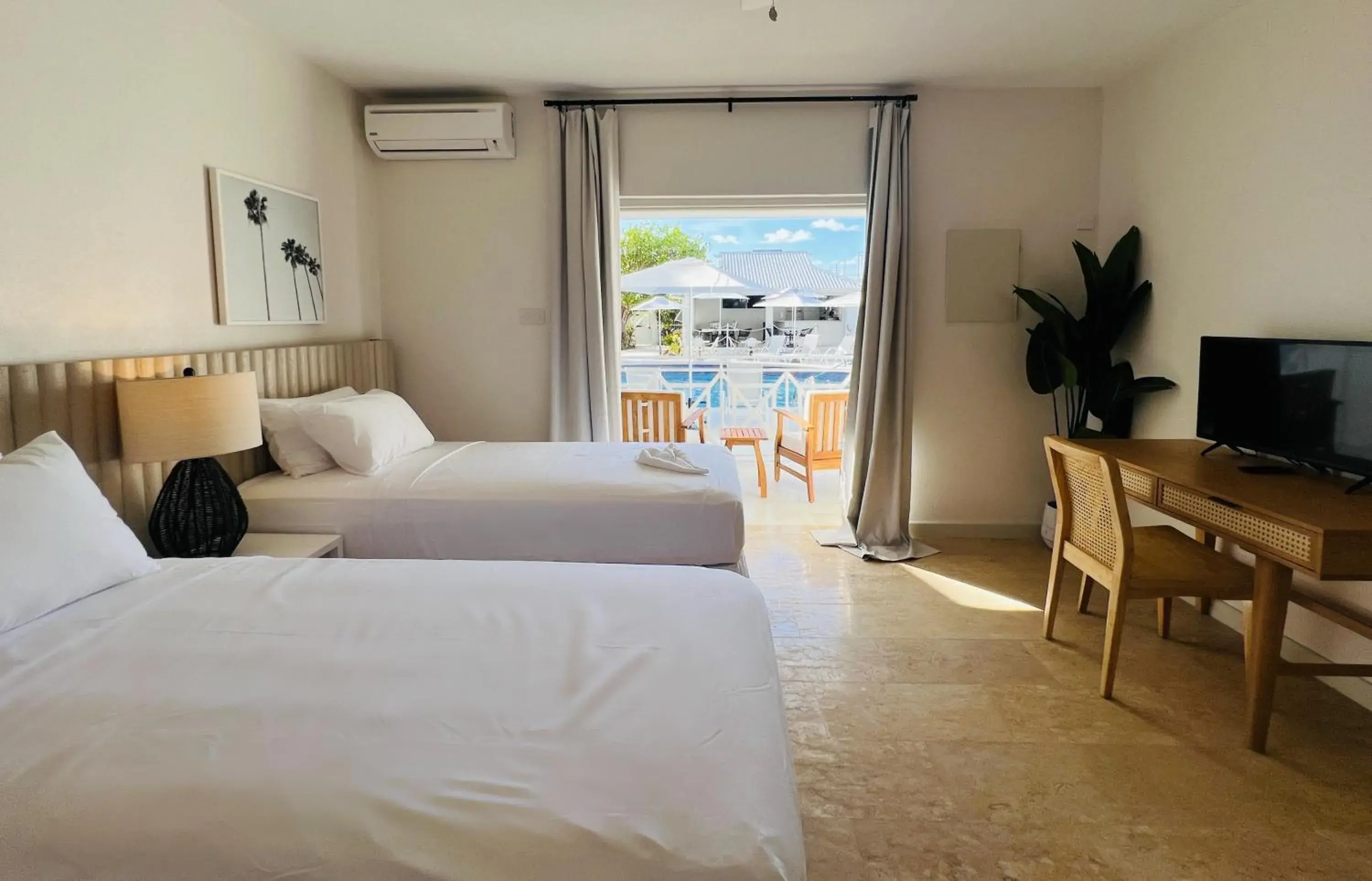 Bed in South Point Hotel Inc Bed in South Point Hotel Inc