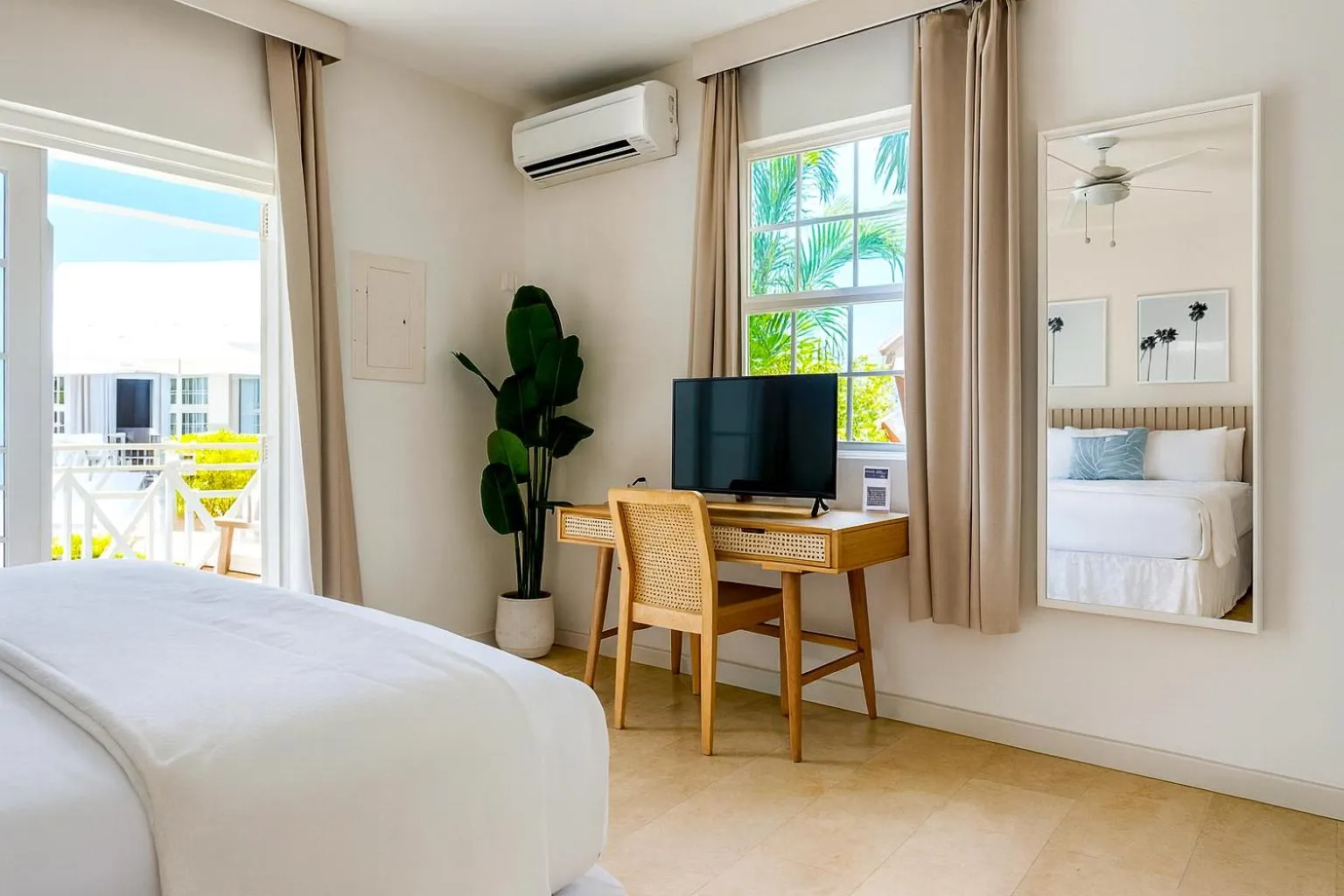 Bed in South Point Hotel Inc