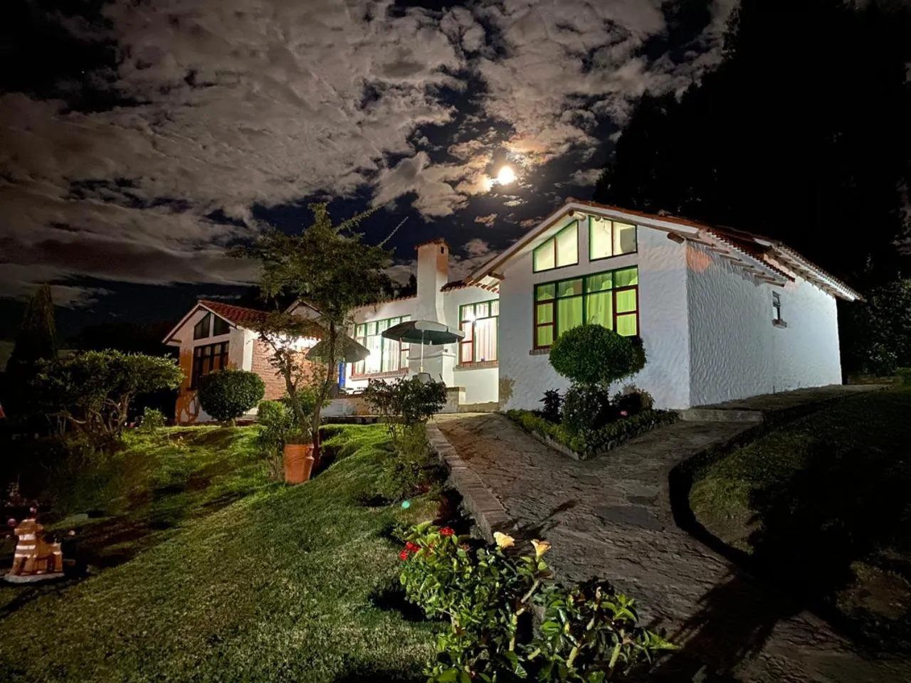 Hotel Cabañas San Cayetano