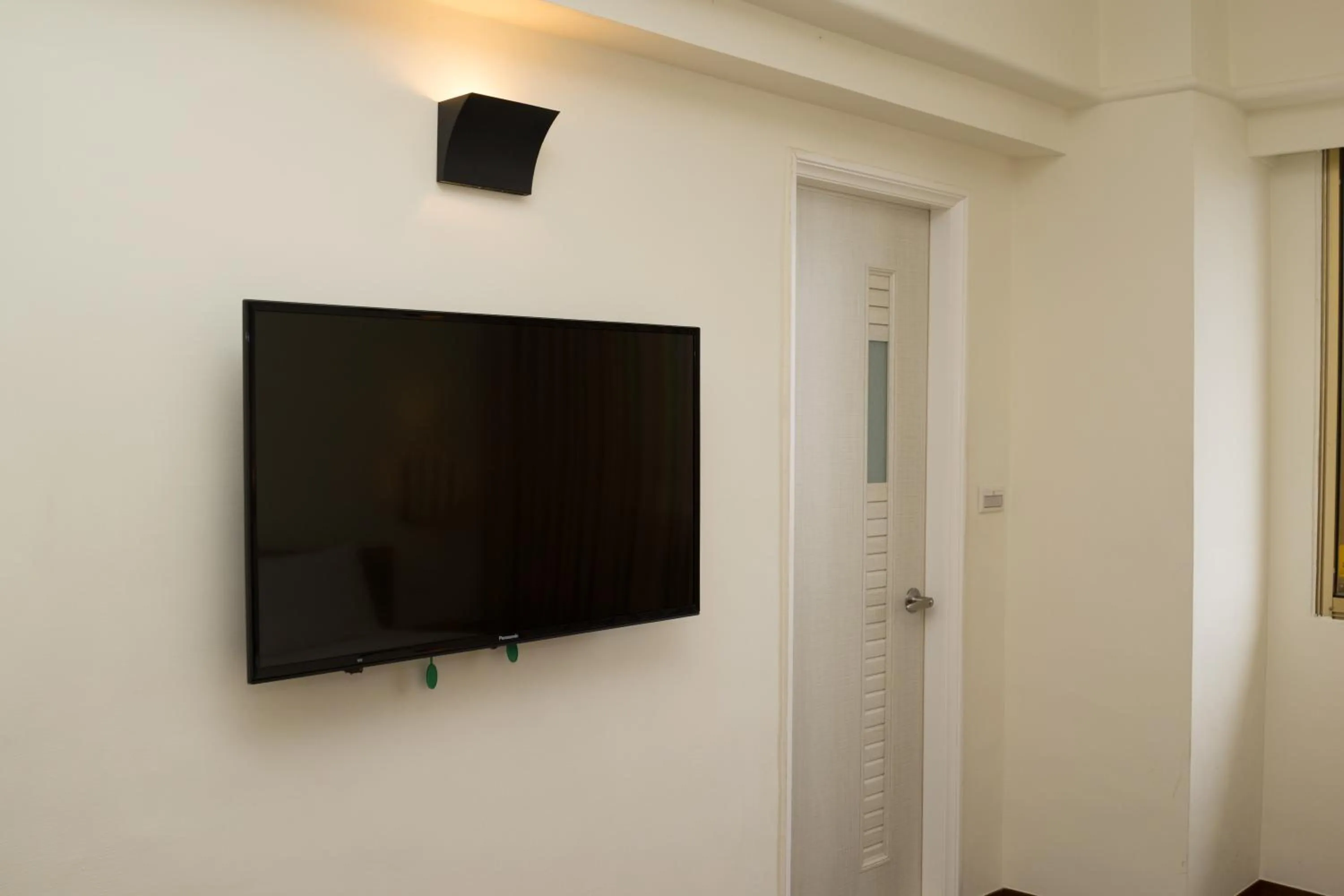 TV and multimedia in Bowa Hotel Penghu