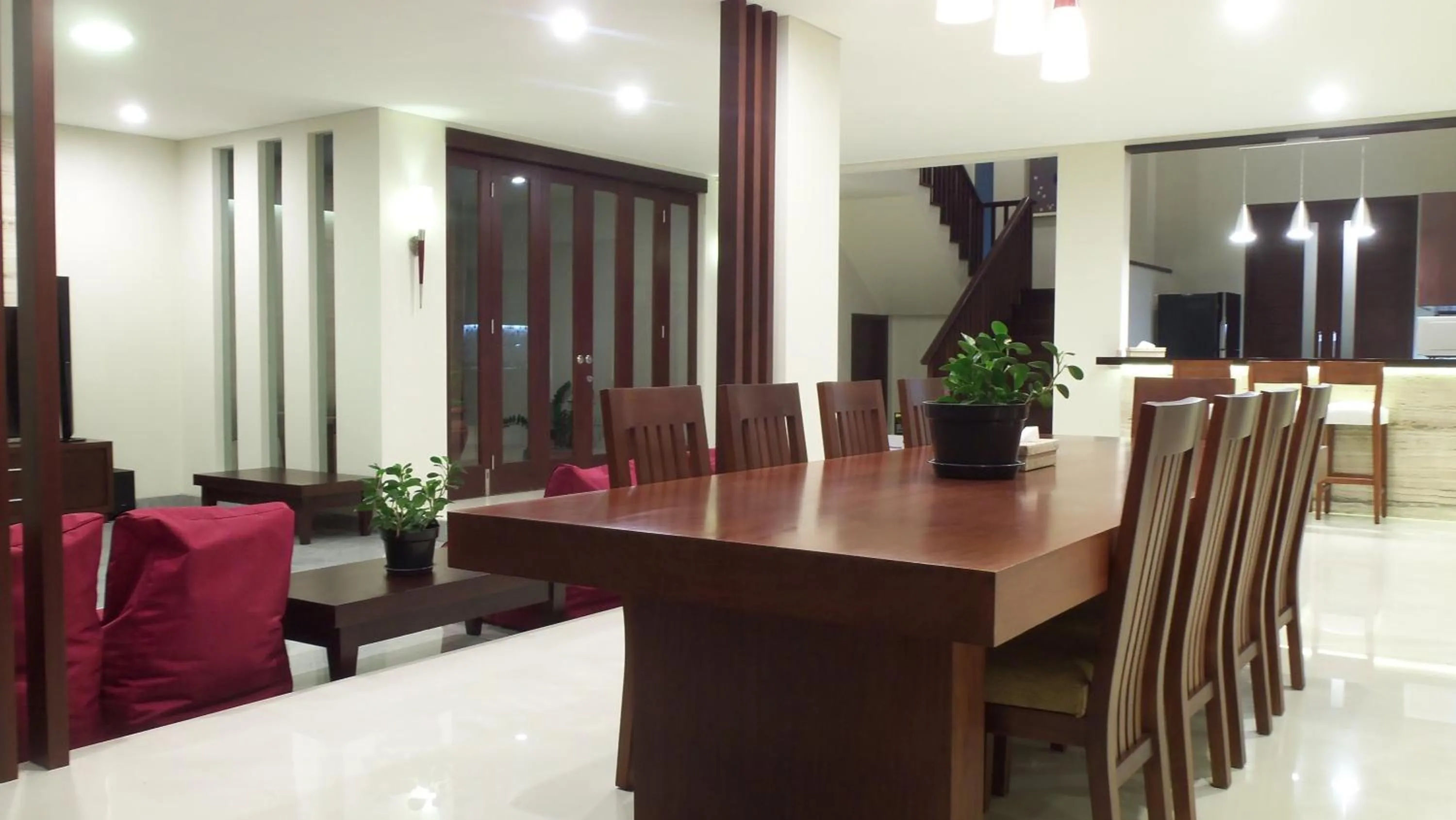 Dining area in The Arnaya