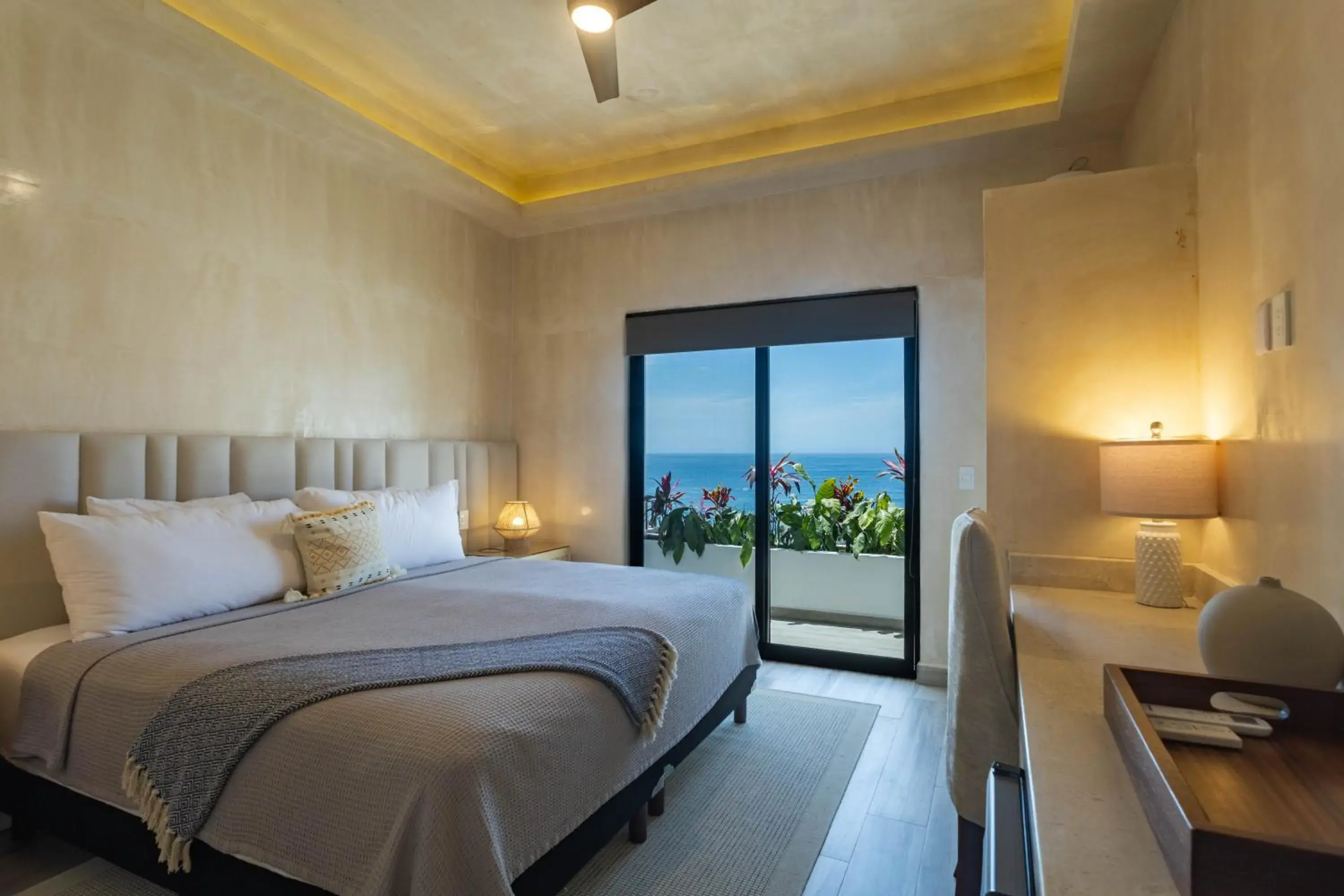 Deluxe Double Room with Sea View in Casa Nawalli Puerto Vallarta Boutique Hotel - Adults Only Deluxe Double Room with Sea View in Casa Nawalli Puerto Vallarta Boutique Hotel - Adults Only