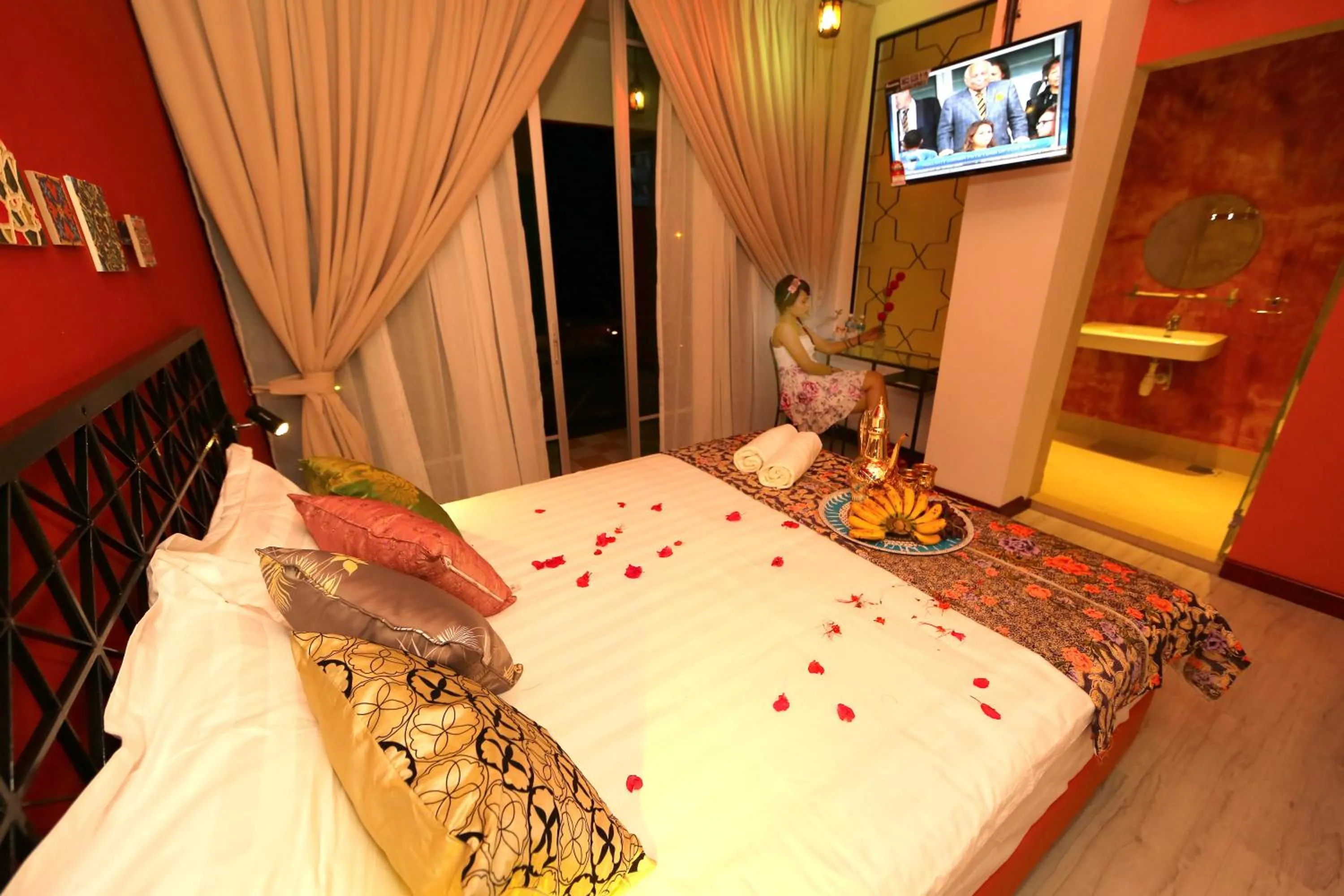 Photo of the whole room, Bed in Langit Langi Hotel @ Port Dickson