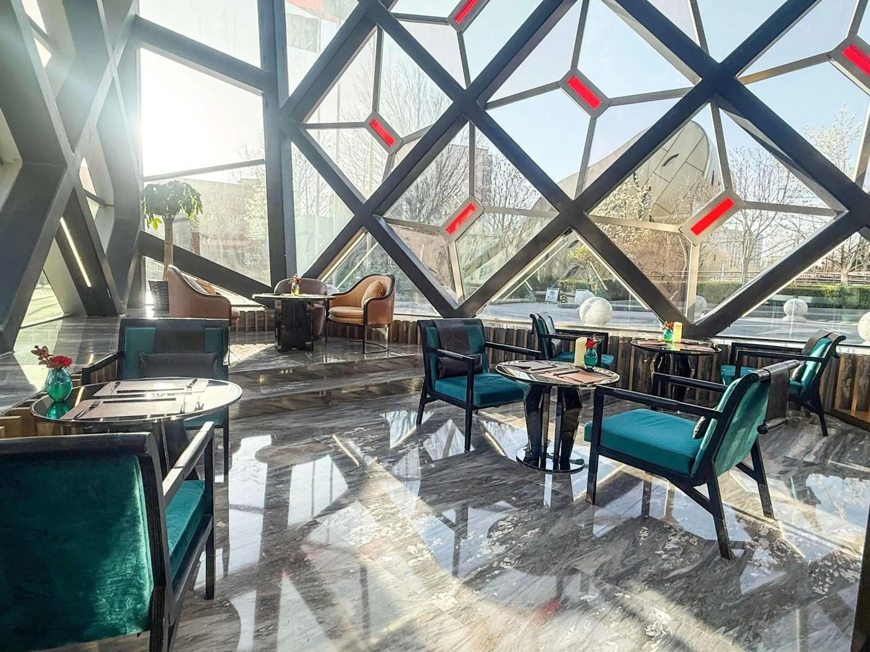 Luxury King Room with Club Access inclusive Mini Bar for the first round and 20% discount in Chinese Restaurant in Sofitel Beijing Central Luxury King Room with Club Access inclusive Mini Bar for the first round and 20% discount in Chinese Restaurant in Sofitel Beijing Central