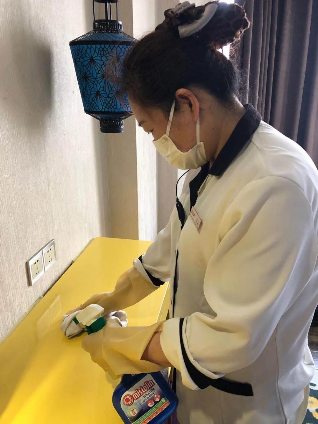 Staff in Insail Hotels -Huanshi Road Taojin Metro Station Guangzhou- Free shuttle bus for Canton Fair