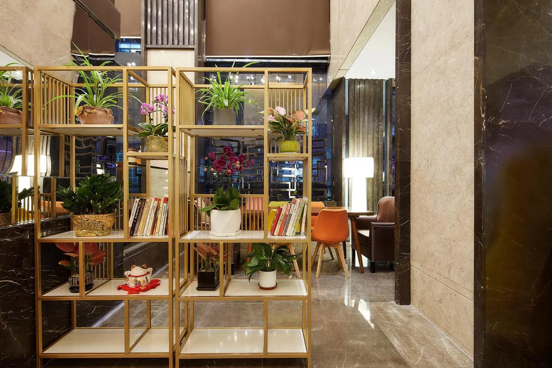 Lounge or bar in Insail Hotels -Huanshi Road Taojin Metro Station Guangzhou- Free shuttle bus for Canton Fair Lounge or bar in Insail Hotels -Huanshi Road Taojin Metro Station Guangzhou- Free shuttle bus for Canton Fair