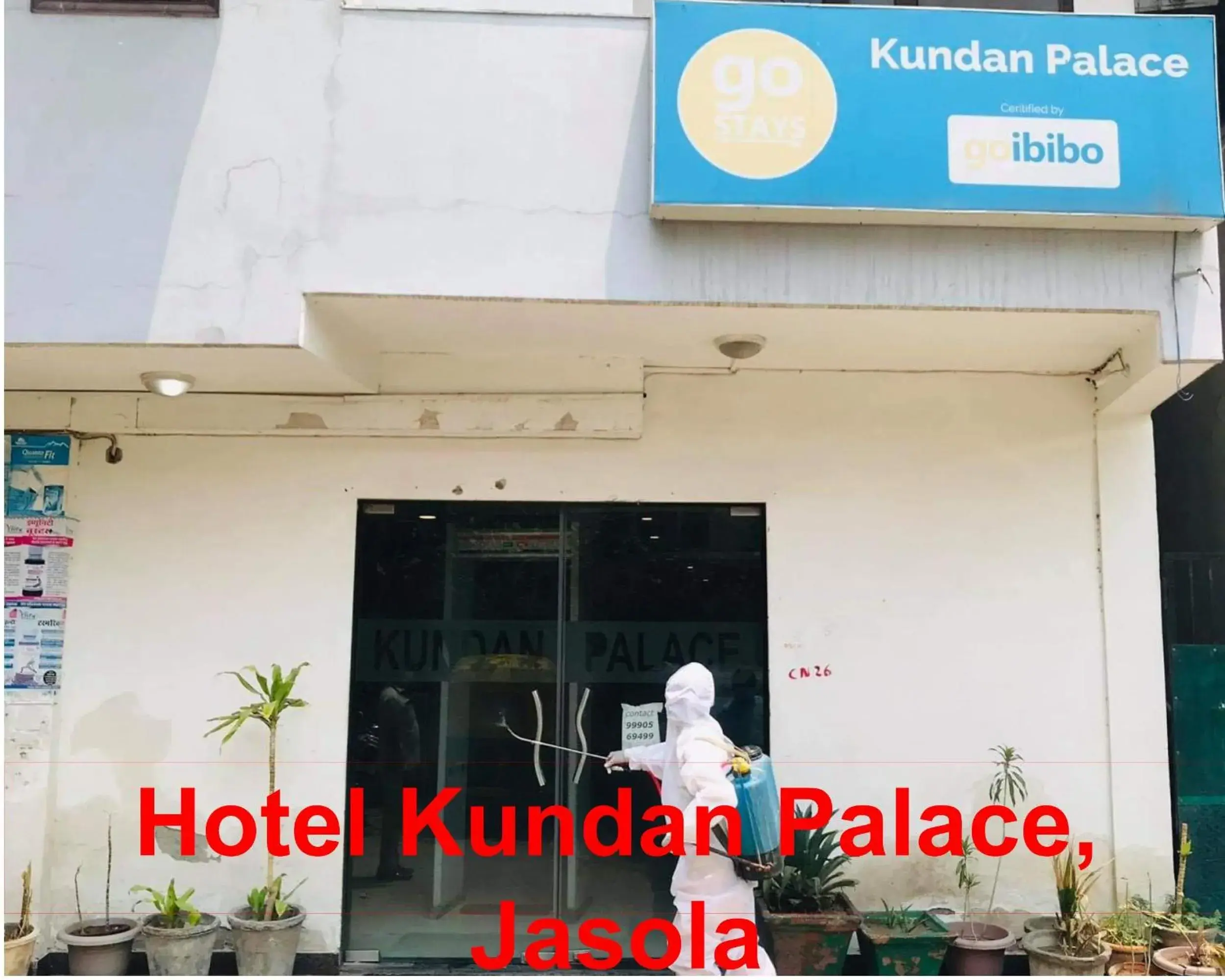 On-site shops in Hotel Kundan Palace