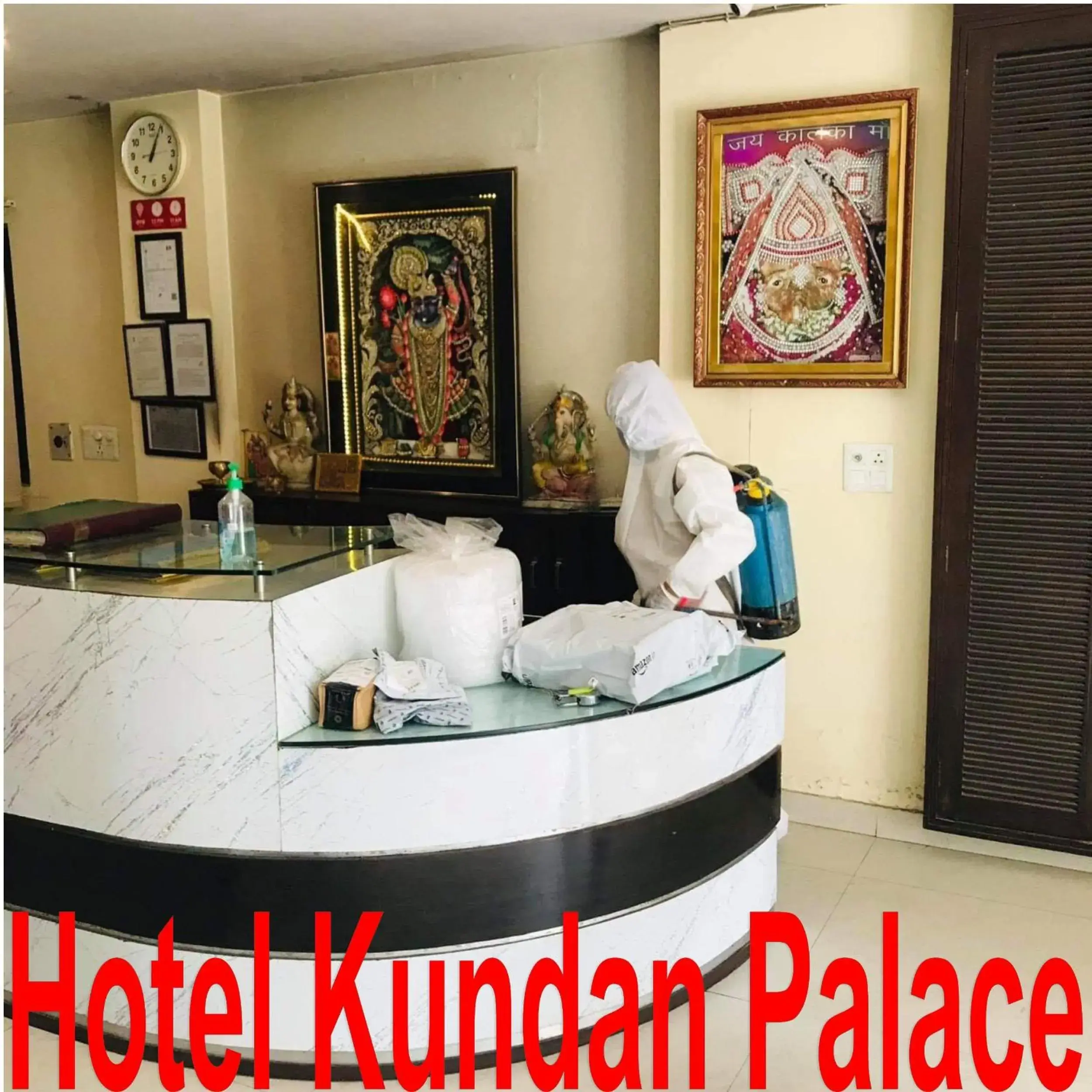 Lobby or reception in Hotel Kundan Palace