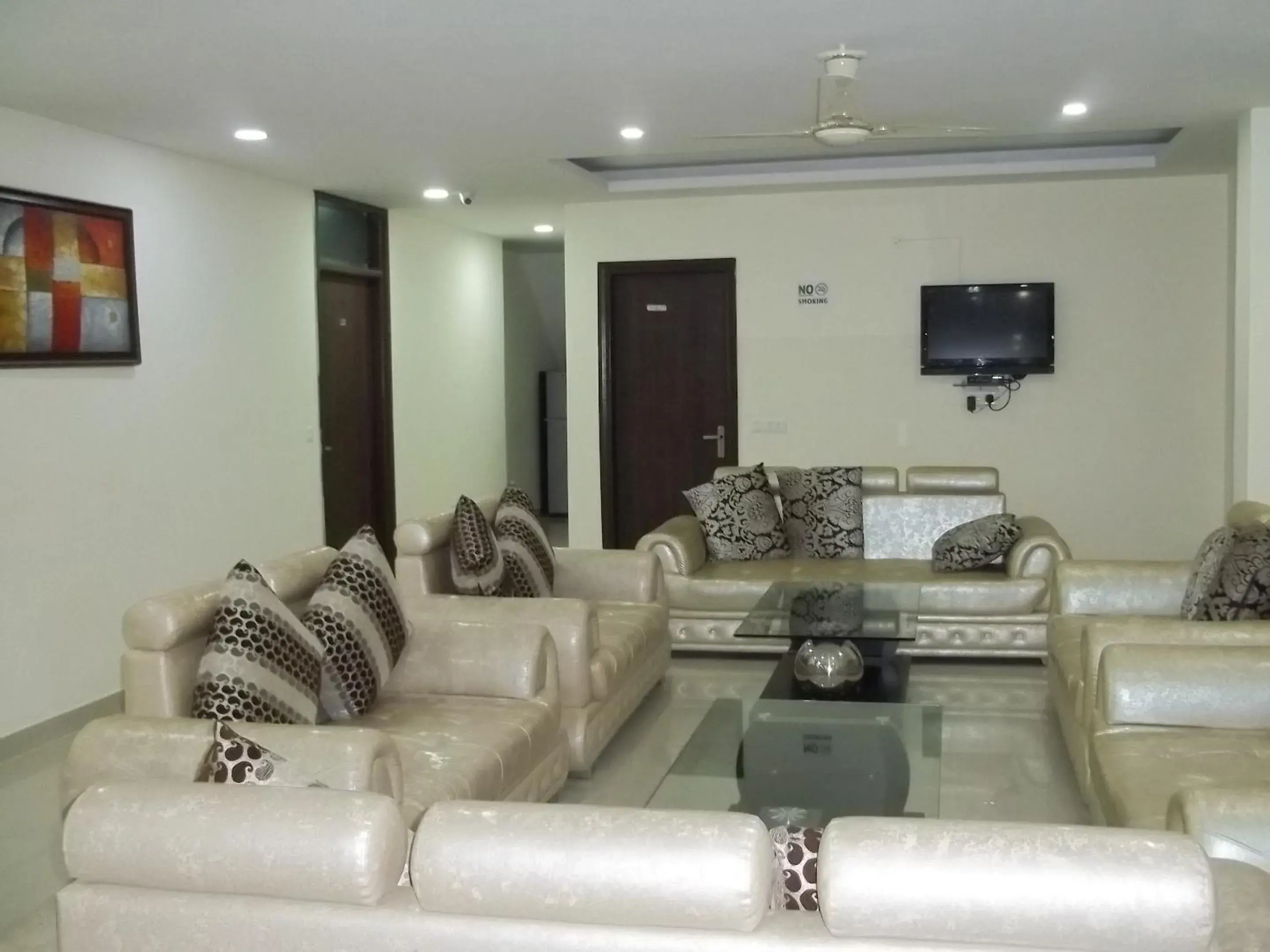 Lobby or reception, Seating Area in Hotel Kundan Palace