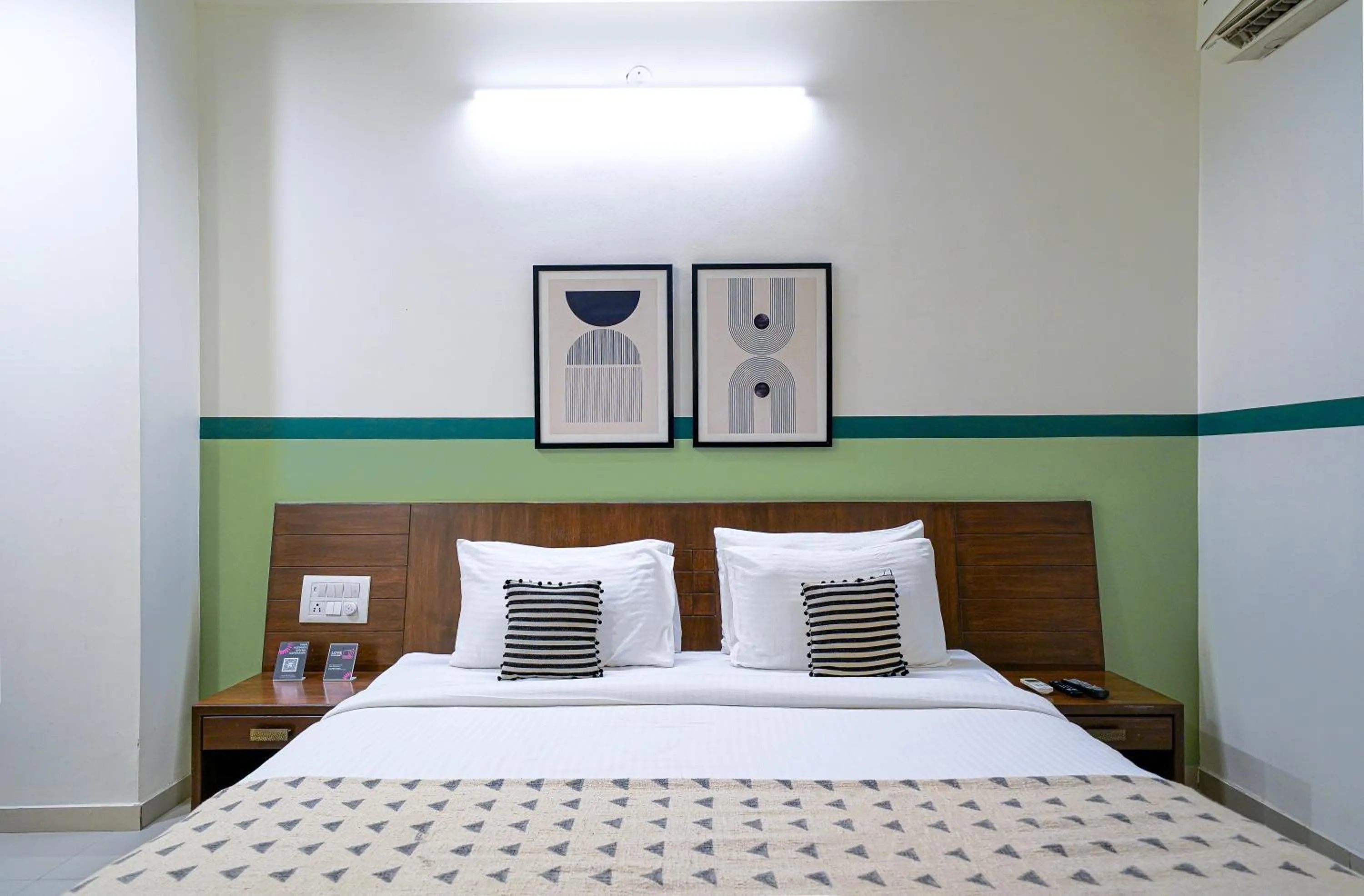 Bed in Olive Hotel Electronic City by Embassy Group