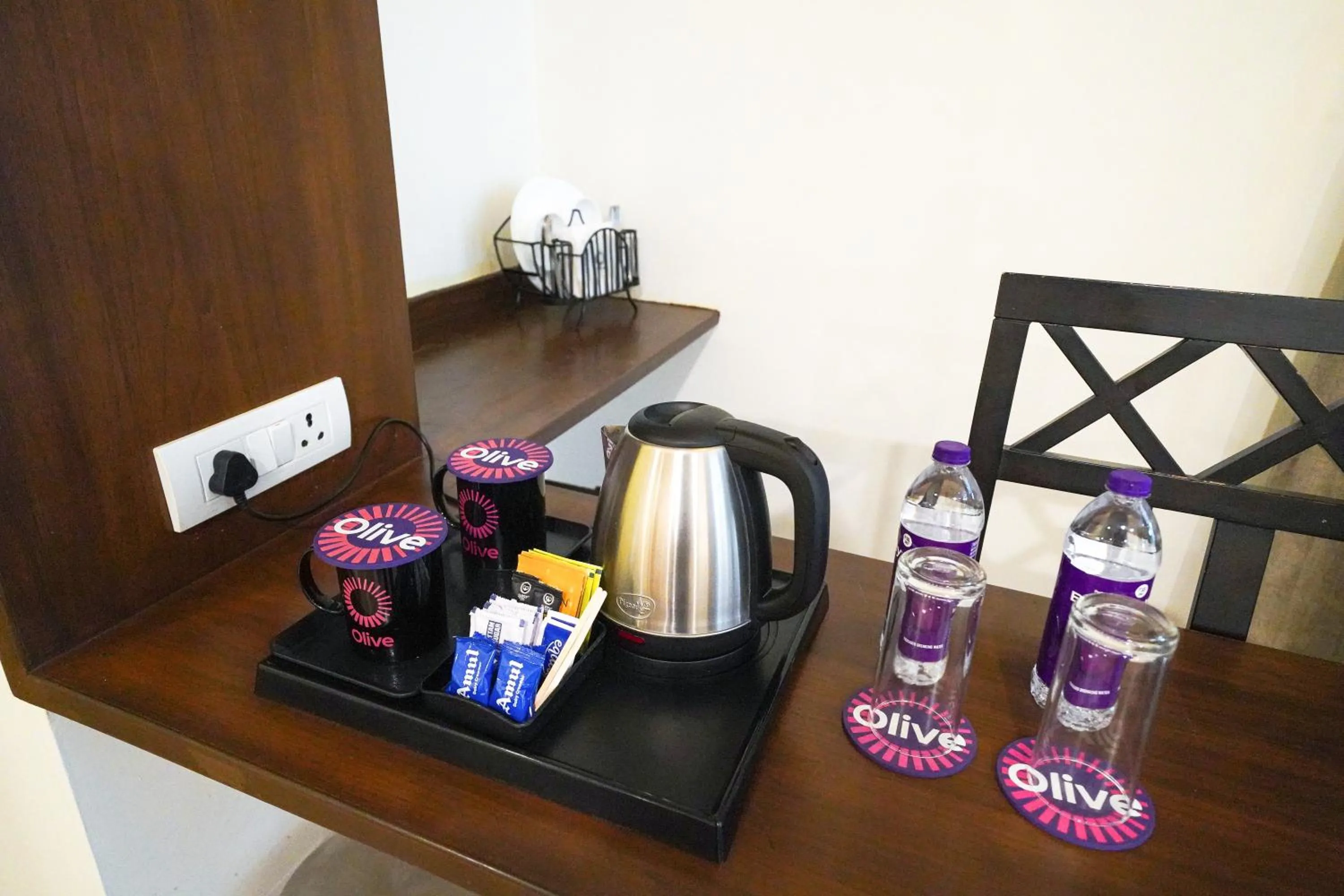 Coffee/tea facilities in Olive Hotel Electronic City by Embassy Group