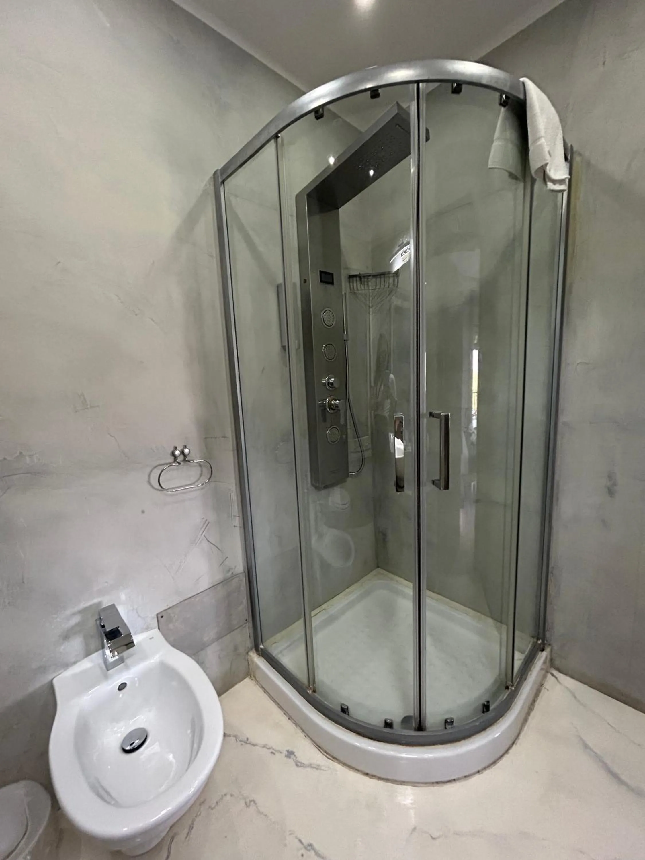 Shower in Residence Villa Rosa dei Venti