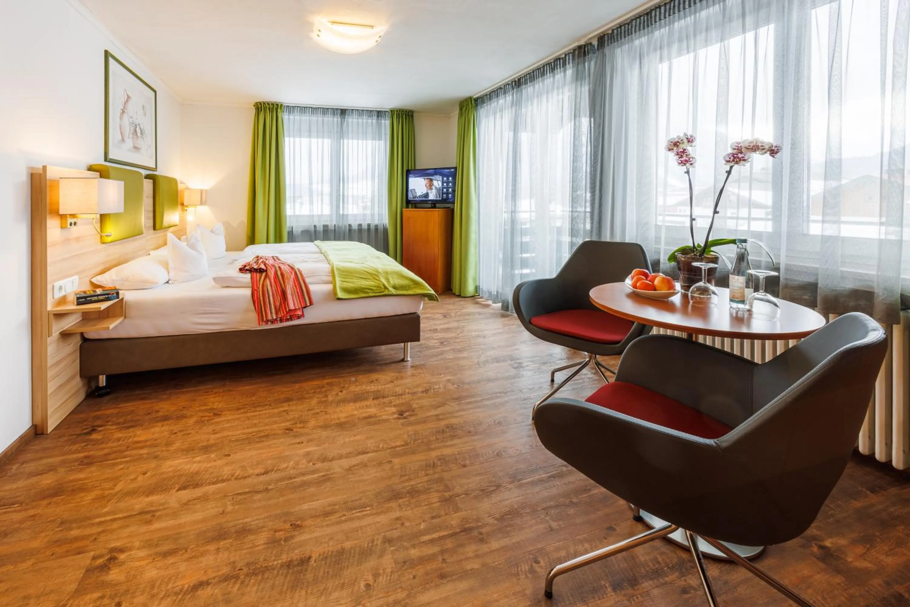 Restaurant/places to eat, Bed in Hotel-Restaurant Bellevue