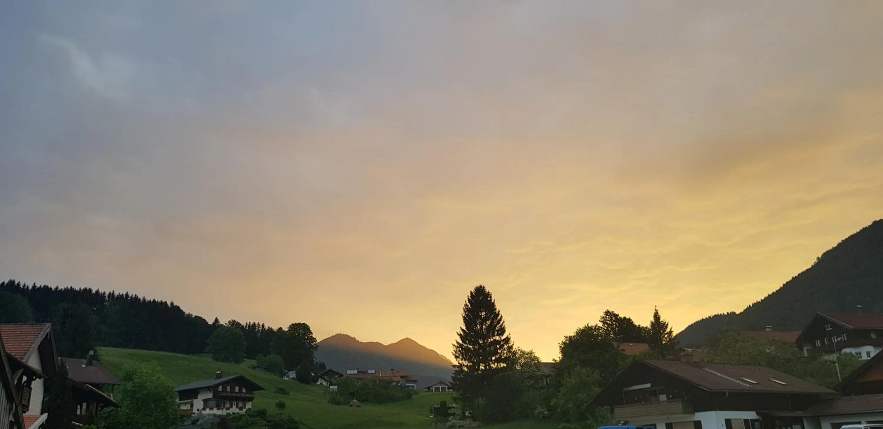 Summer in Hotel-Restaurant Bellevue