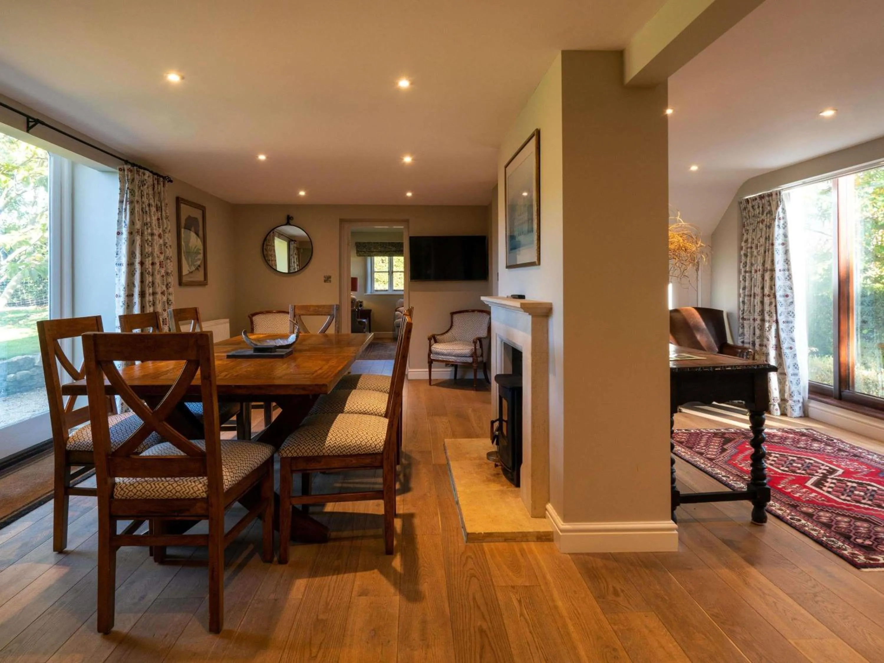 Bedroom in Lucknam Park, Emblems Collection