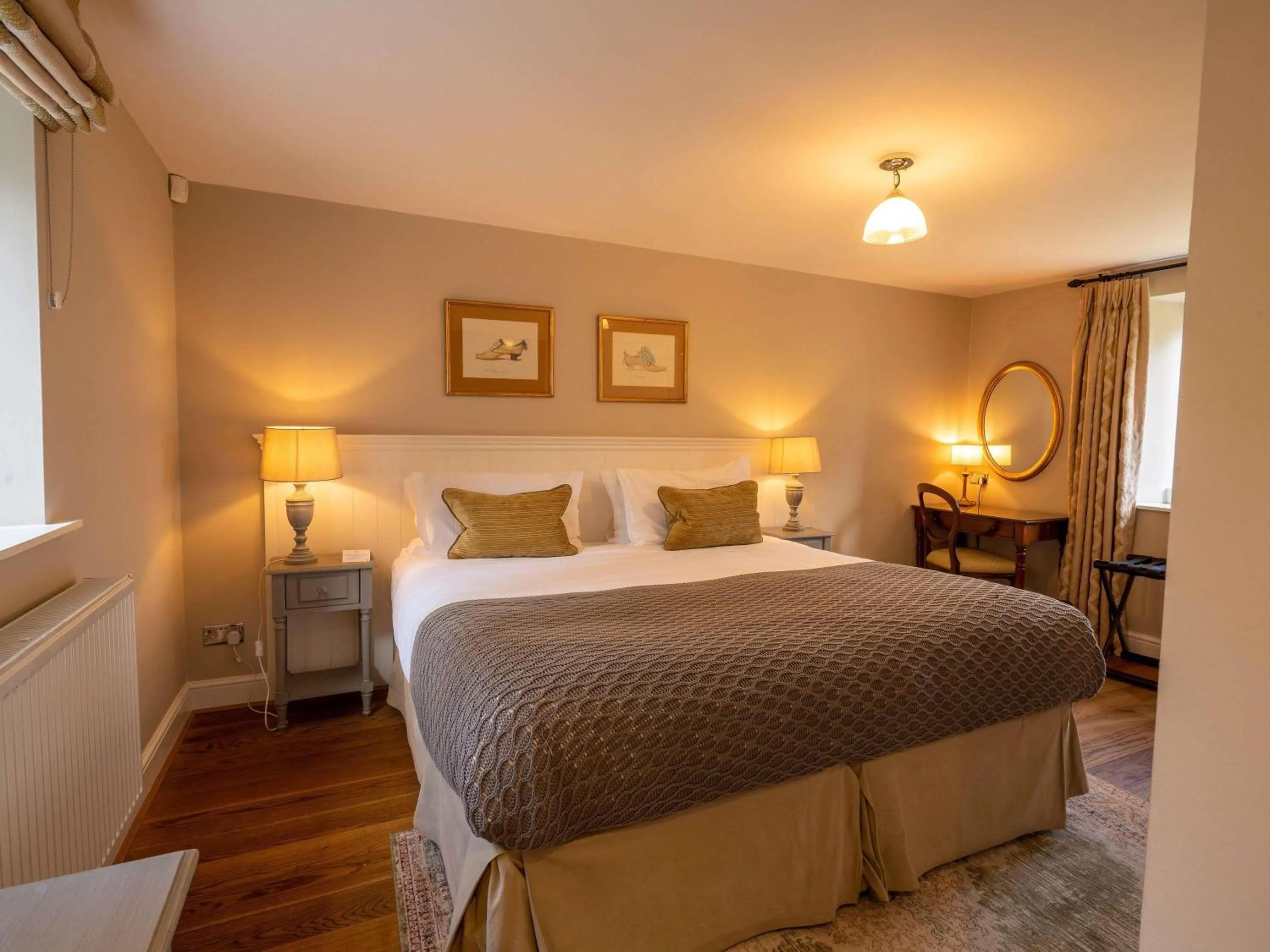 Bedroom, Bed in Lucknam Park, Emblems Collection