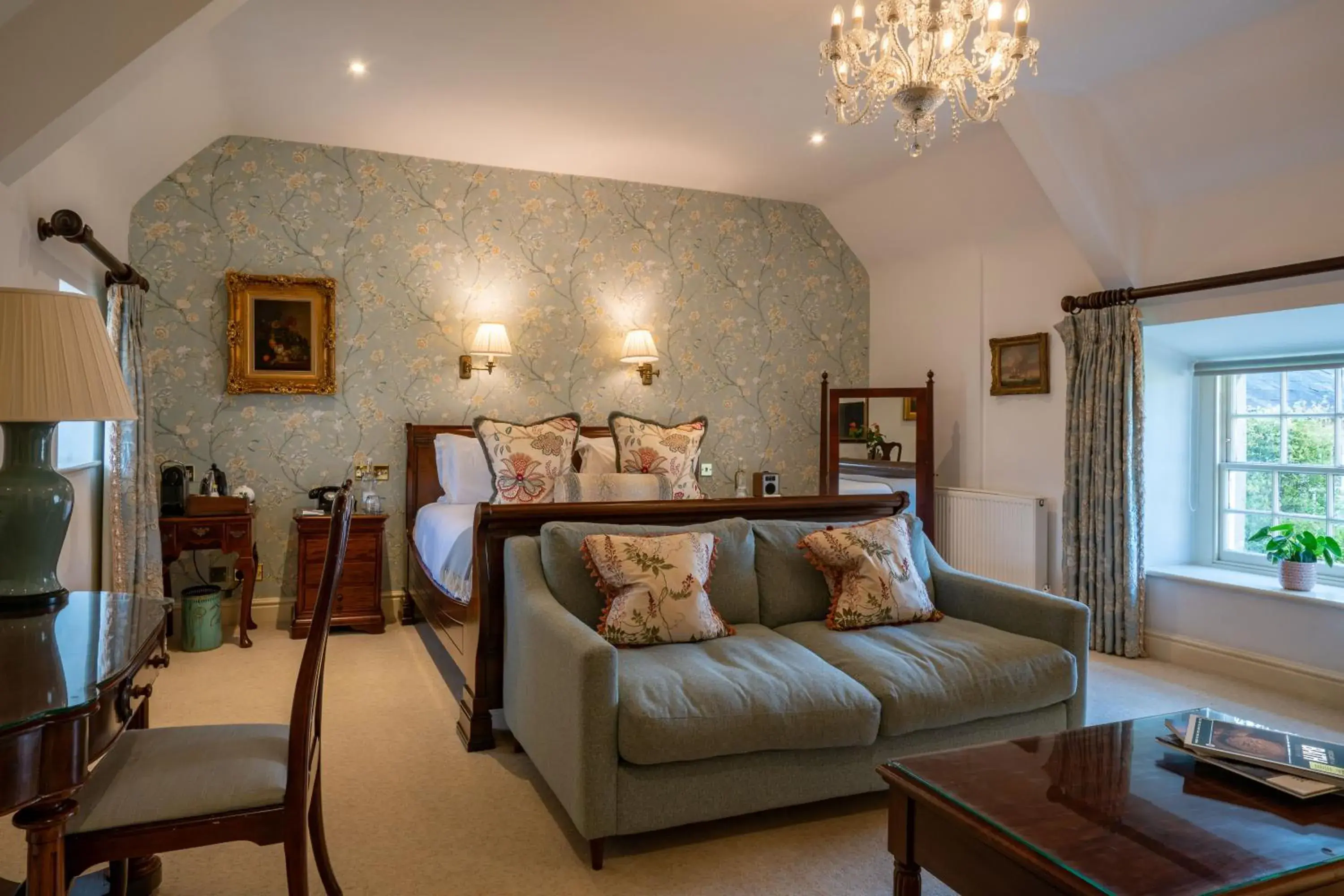 Junior Suite in Lucknam Park Hotel Junior Suite in Lucknam Park Hotel