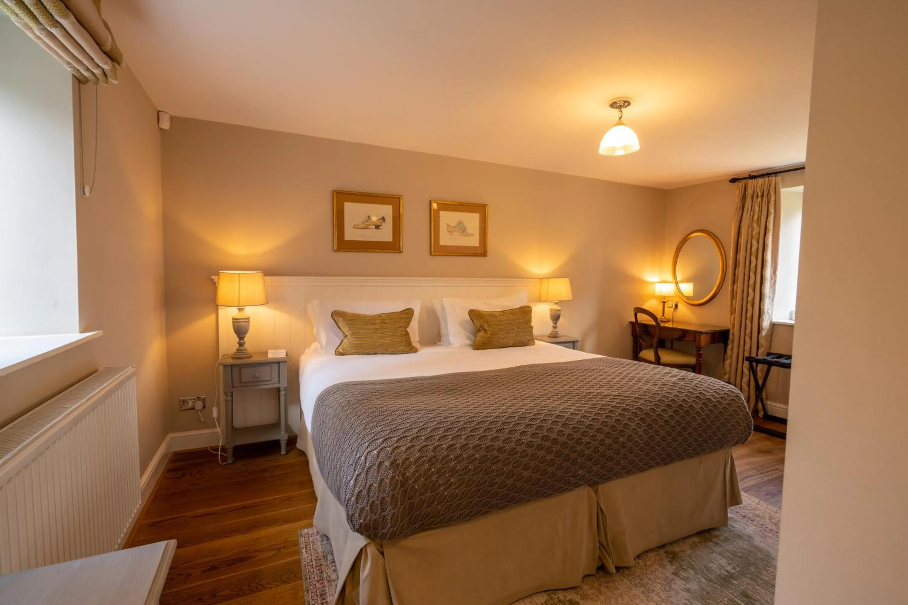 Bed in Lucknam Park, Emblems Collection