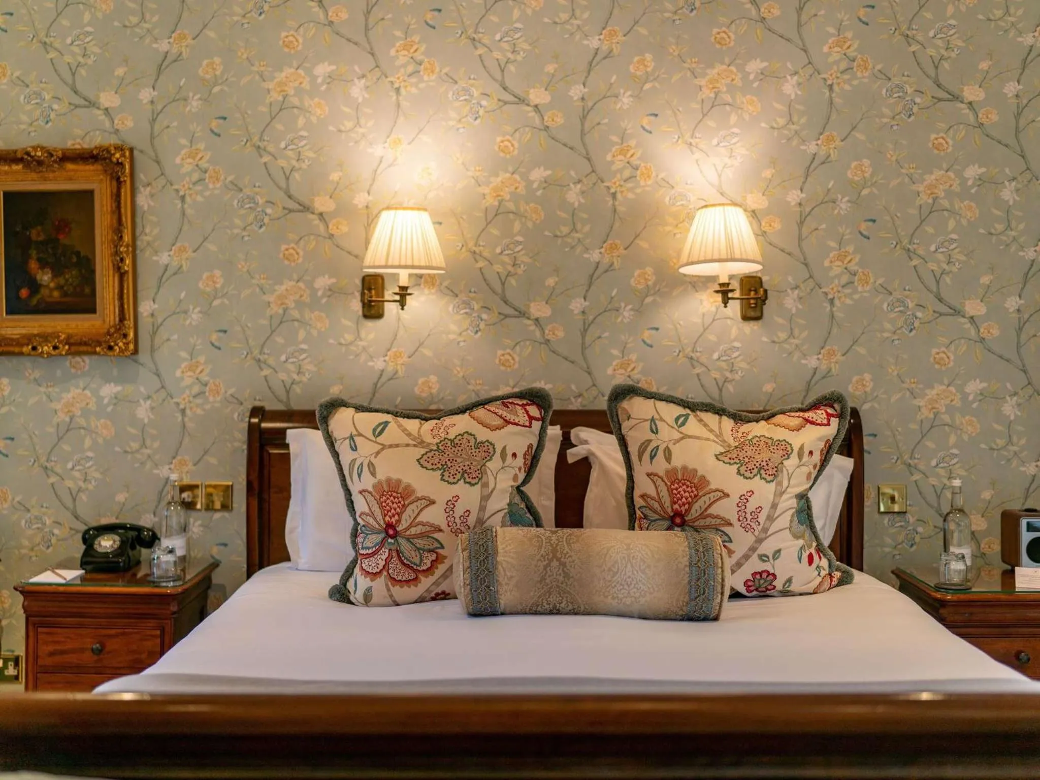 Bed in Lucknam Park, Emblems Collection