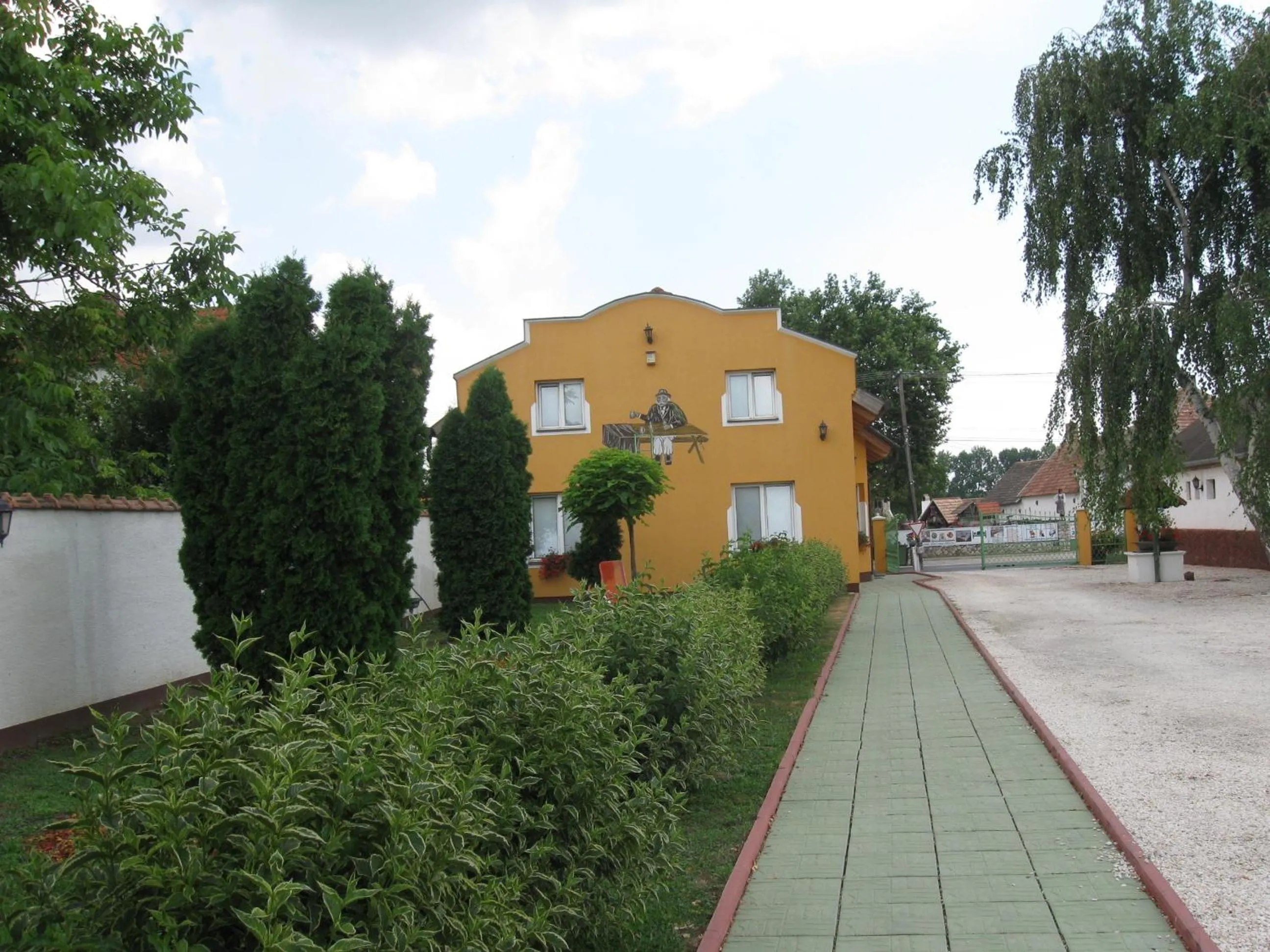 Platán Panzió