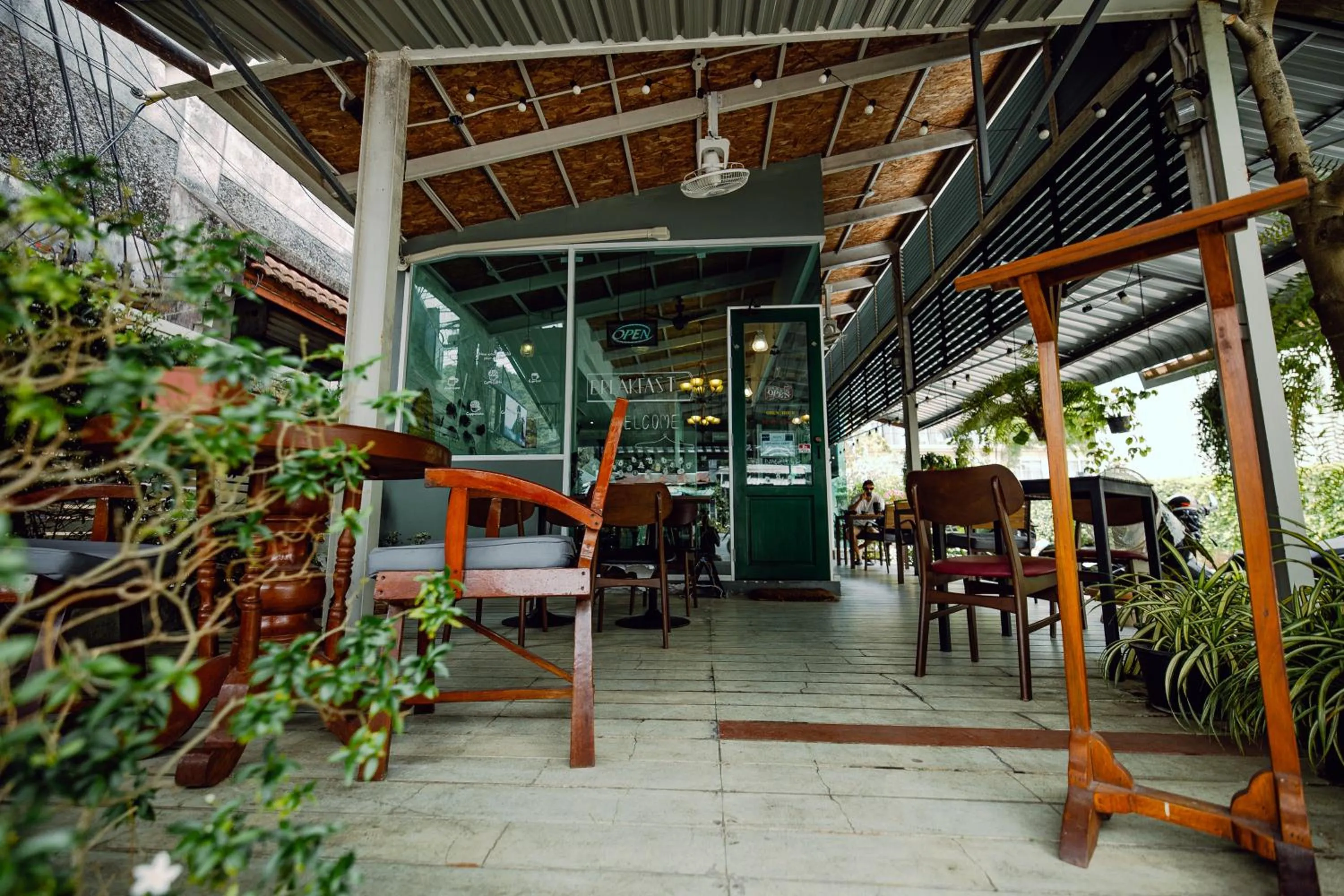 Restaurant/places to eat in The Melody Phuket - SHA Extra Plus