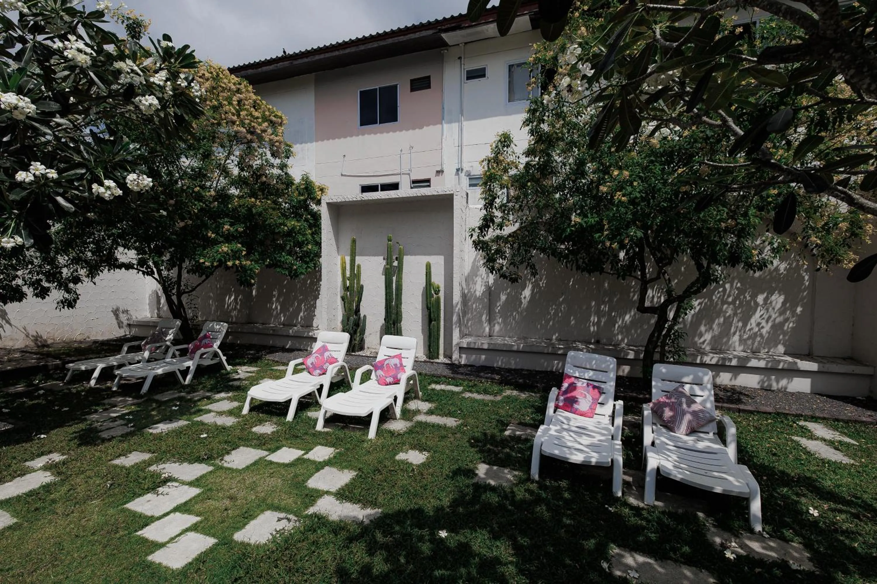 Garden in The Melody Phuket - SHA Extra Plus