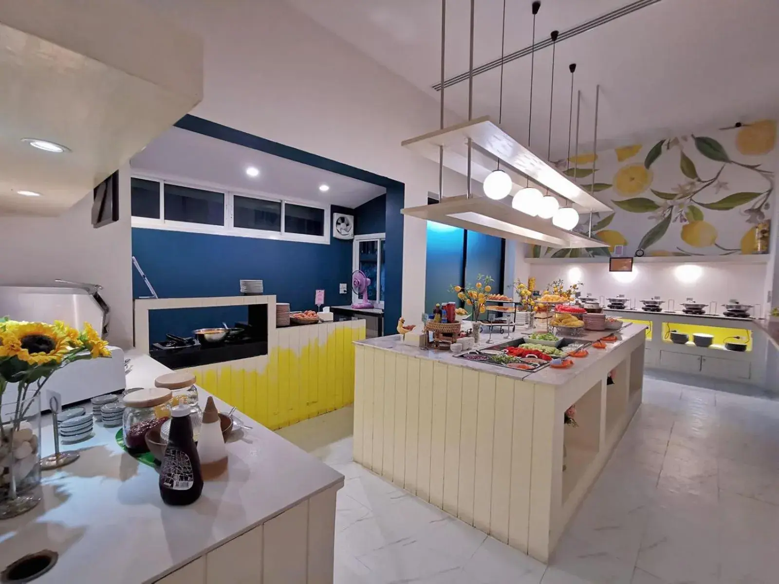 Food and drinks in The Melody Phuket - SHA Extra Plus Food and drinks in The Melody Phuket - SHA Extra Plus