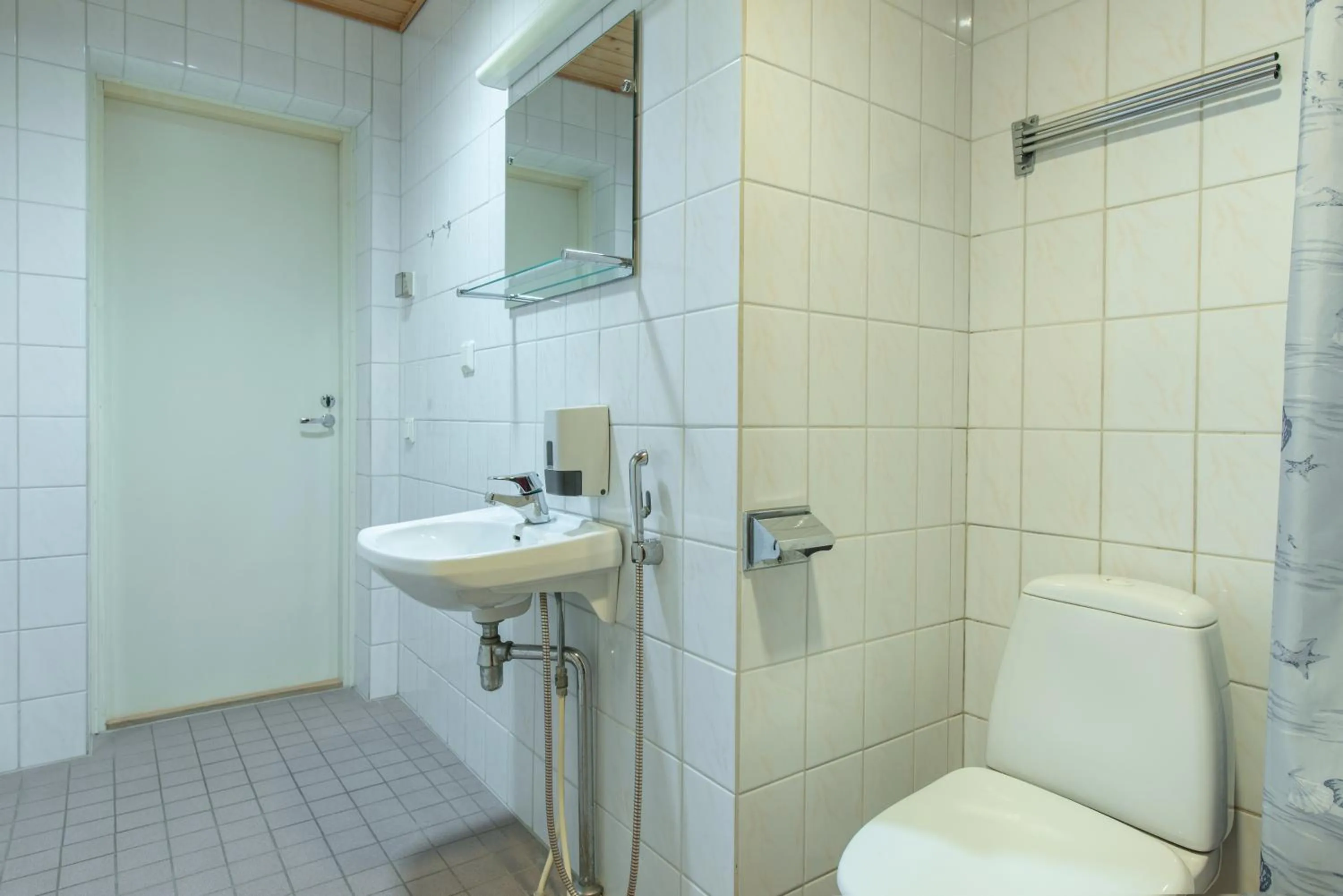 Shower in Villa Andropoff
