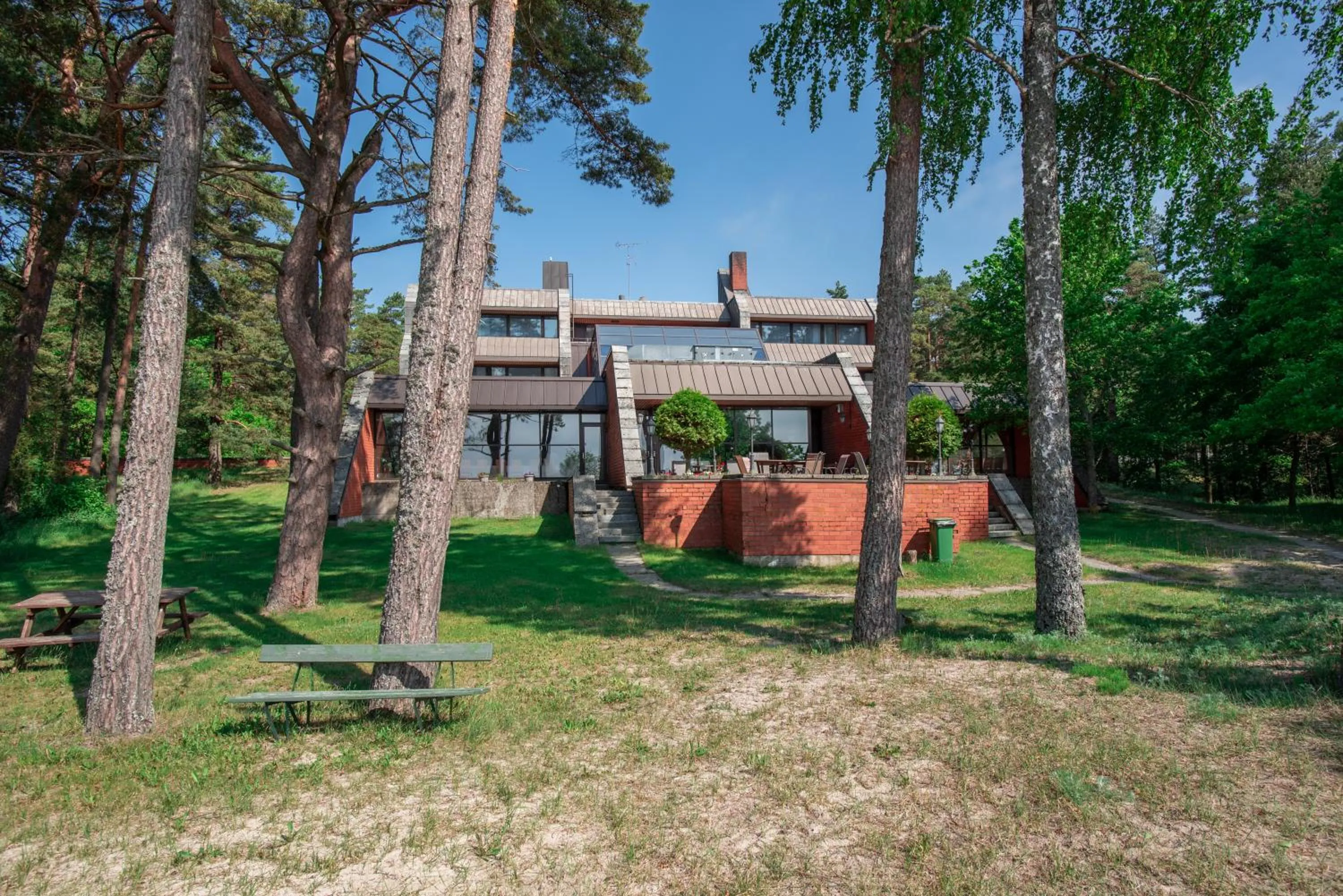 Property building in Villa Andropoff
