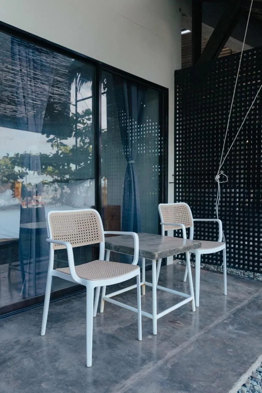Katig Beachfront Boutique Hotel