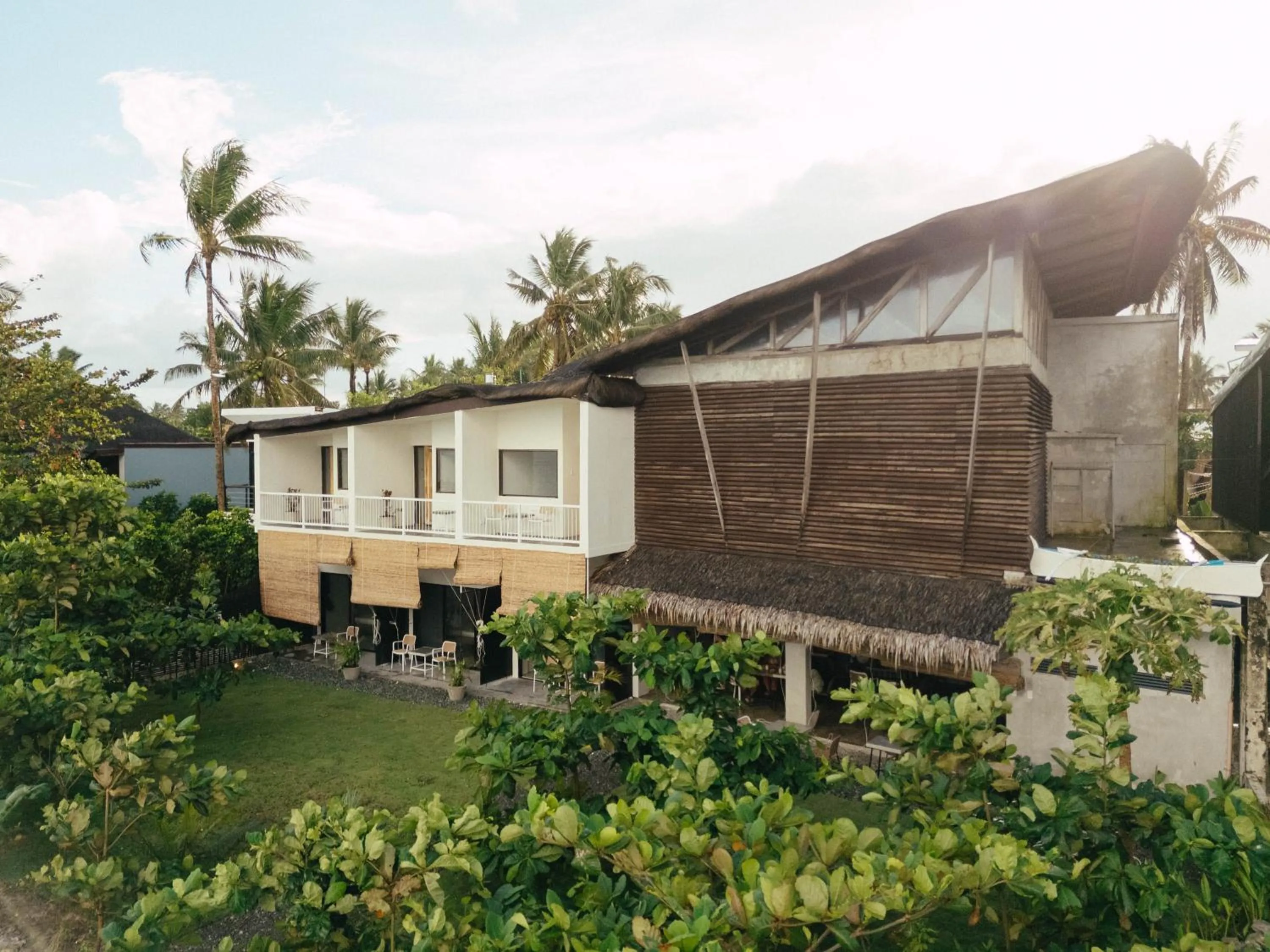 Katig Beachfront Boutique Hotel