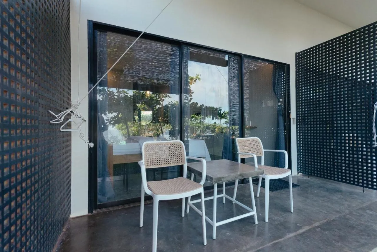 Katig Beachfront Boutique Hotel