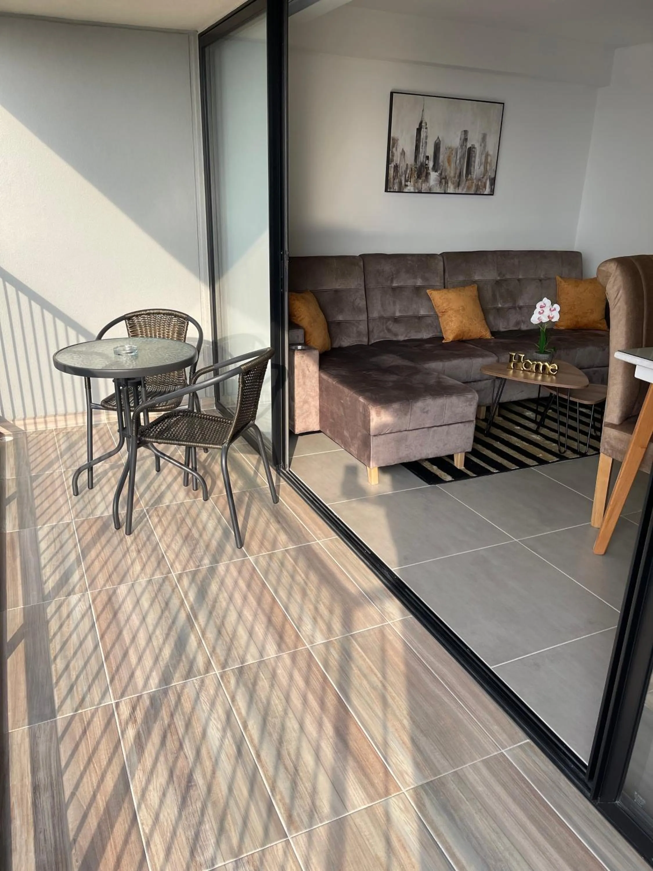 Balcony/Terrace in Acogedor apartamento cerca de clínica en F/blanca