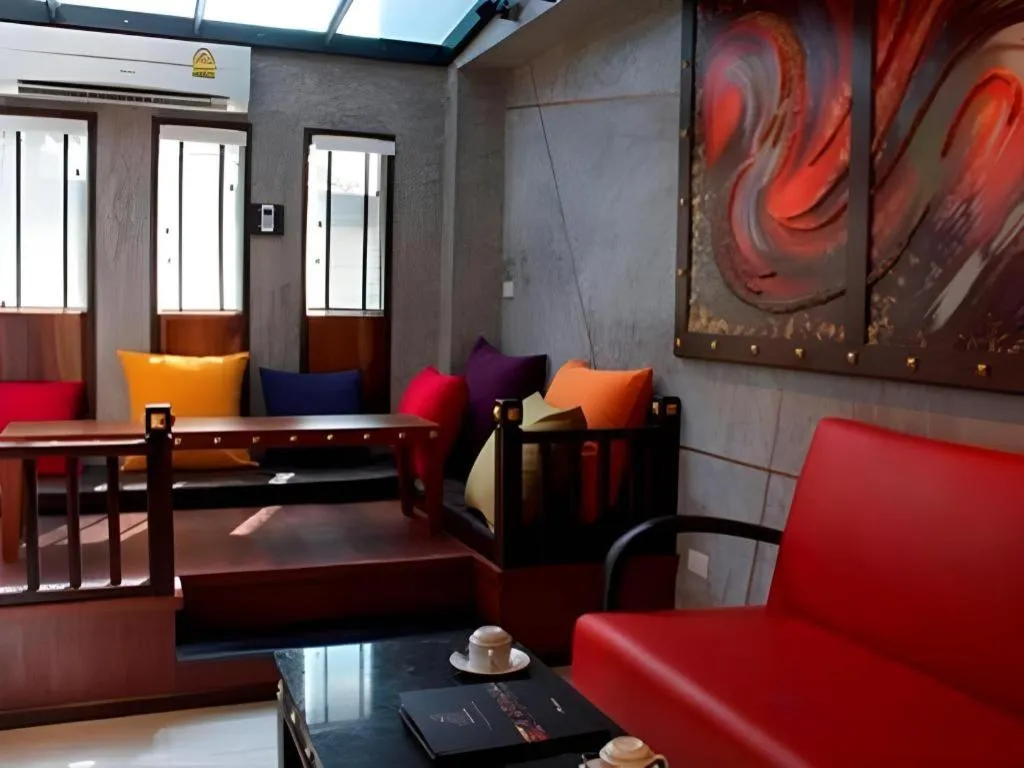 Pak Ping Ing Tang Boutique Hotel