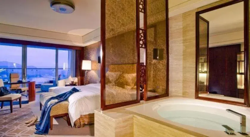 Bed in Shangyu International Hotel Bed in Shangyu International Hotel