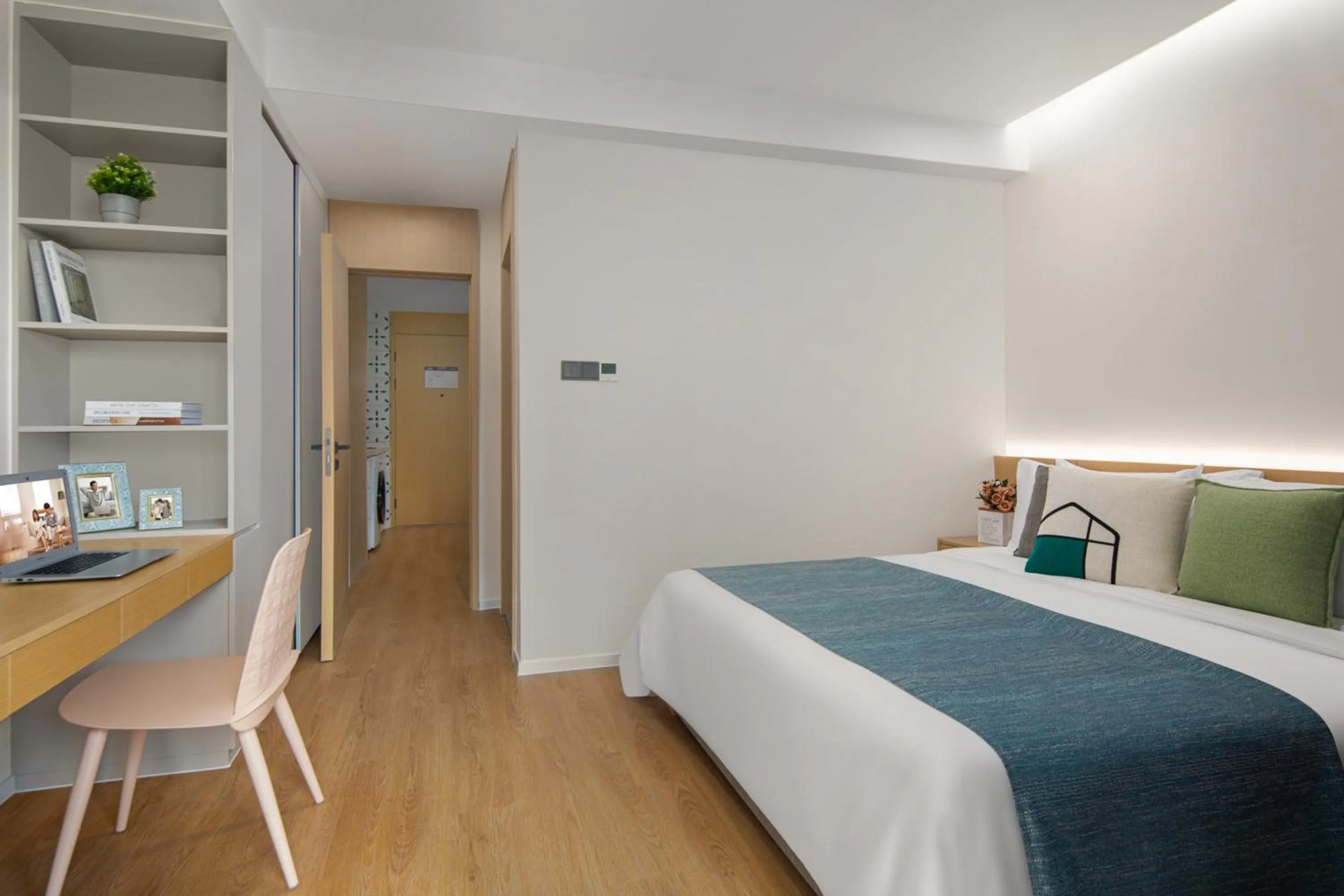 Bed in Adoor Suites Shenzhen