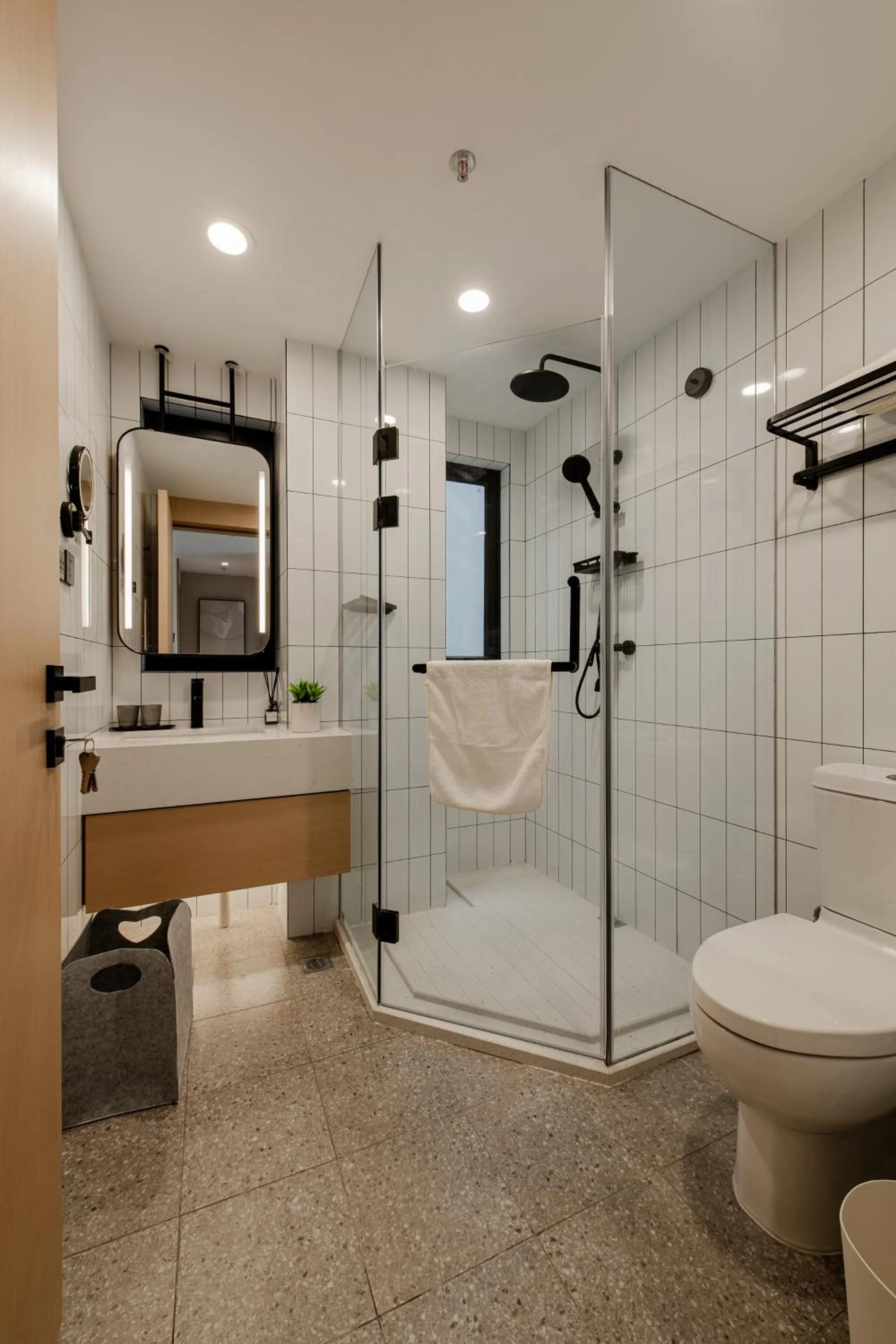 Toilet in Adoor Suites Shenzhen