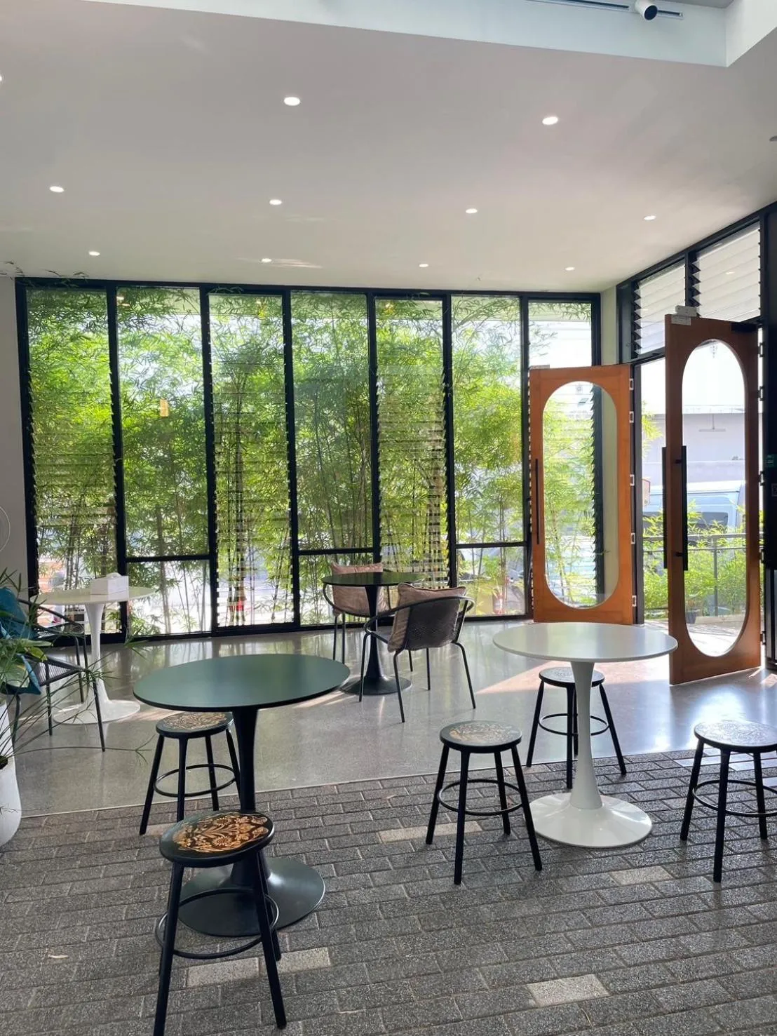 Communal lounge/ TV room in HAKKA Wellness Residence