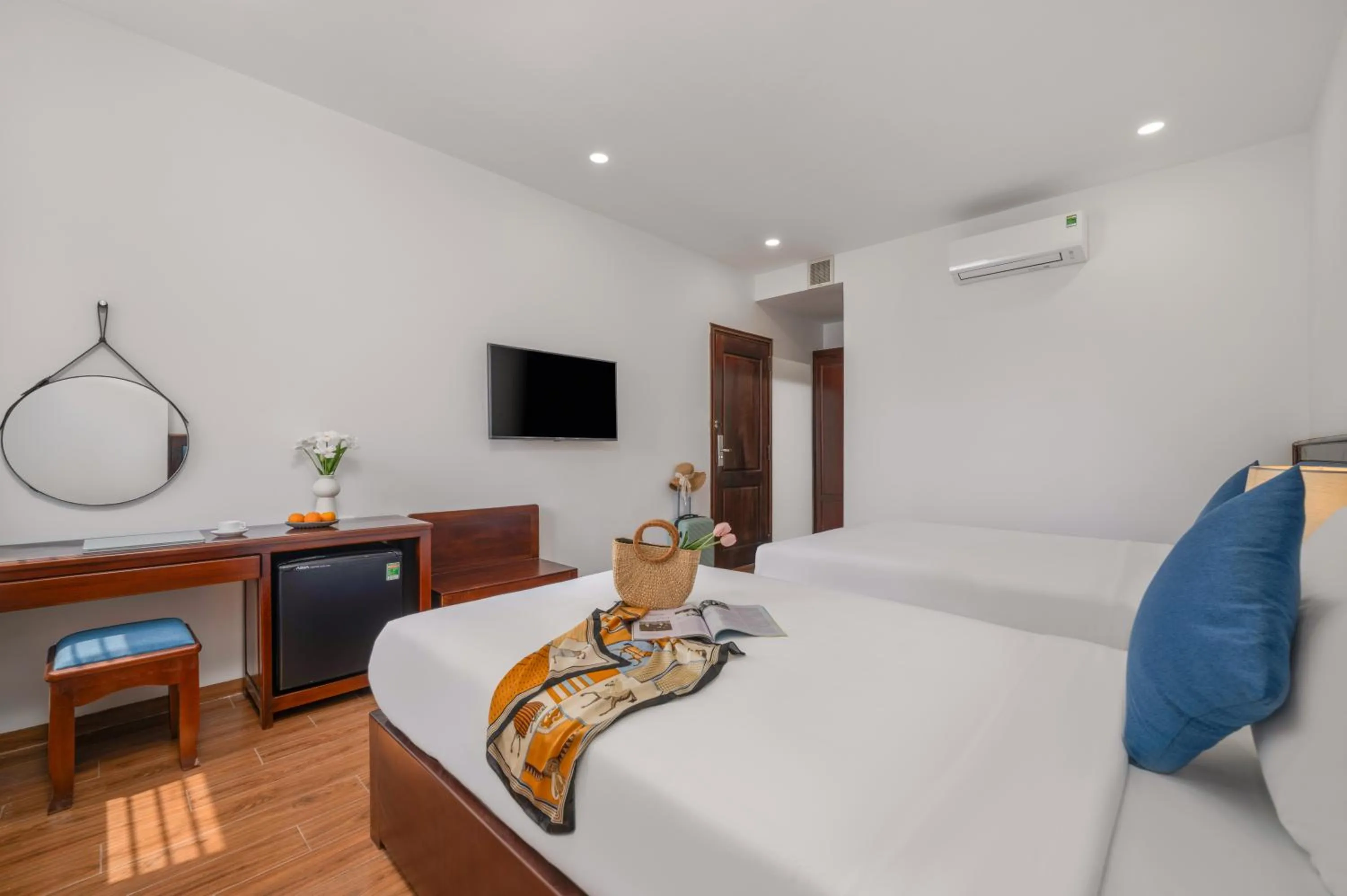 Bed in Sea Near Me Hotel Danang