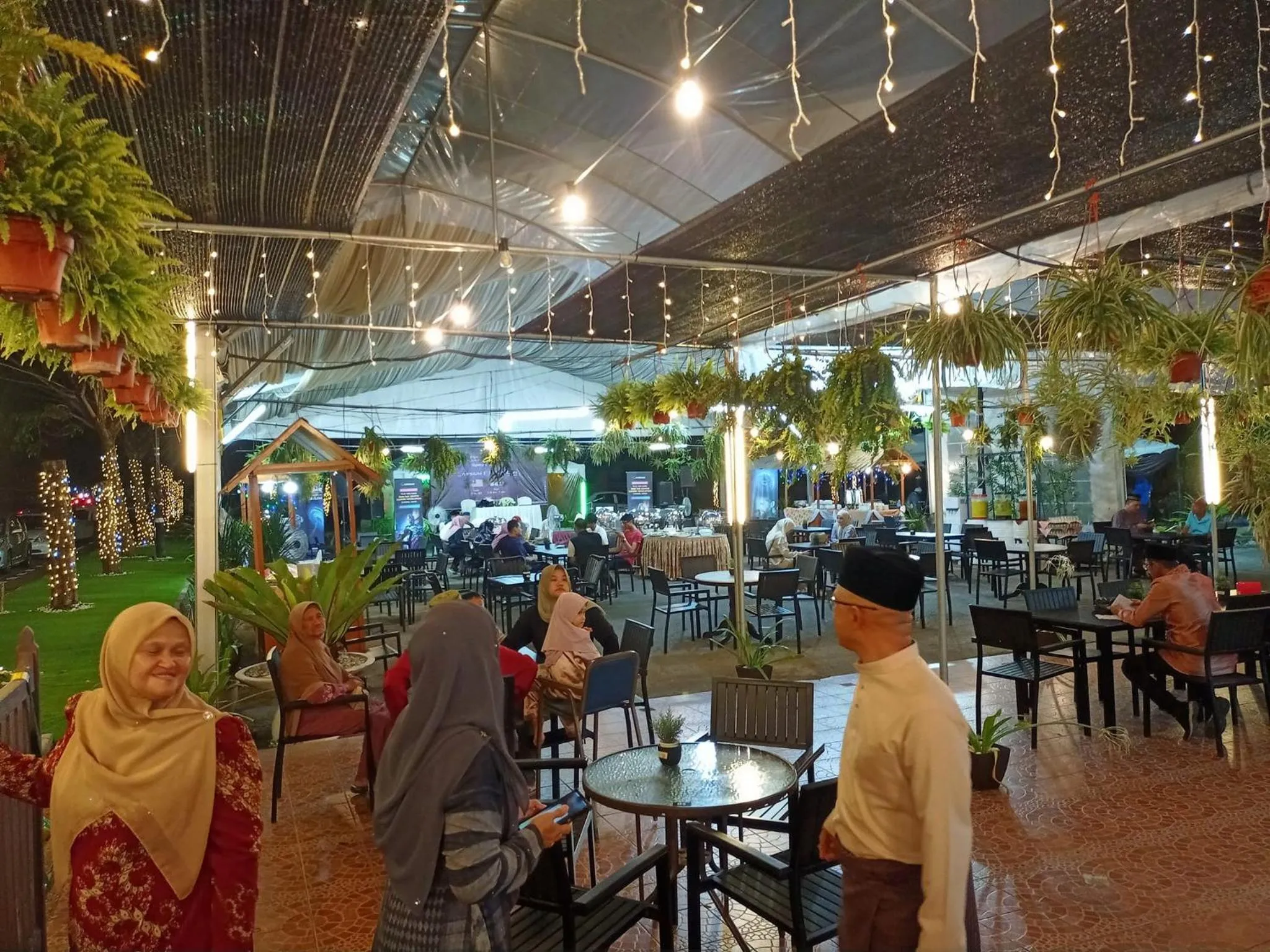 Restaurant/places to eat in TERENGGANU EQUESTRIAN RESORT (PADDOCK INN)
